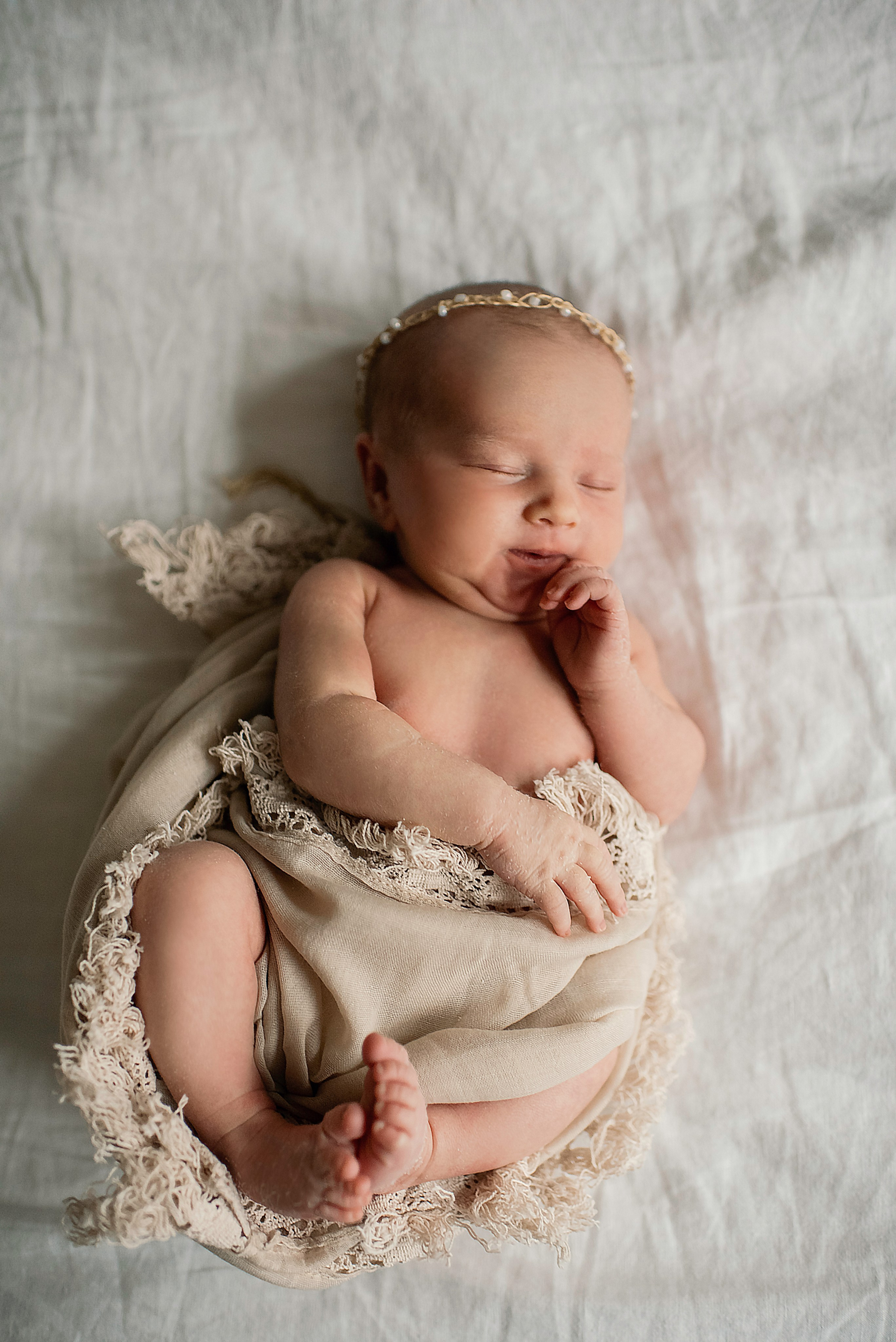 Little flower girl. Newborn, pregnancy, family photographer in New Jersey