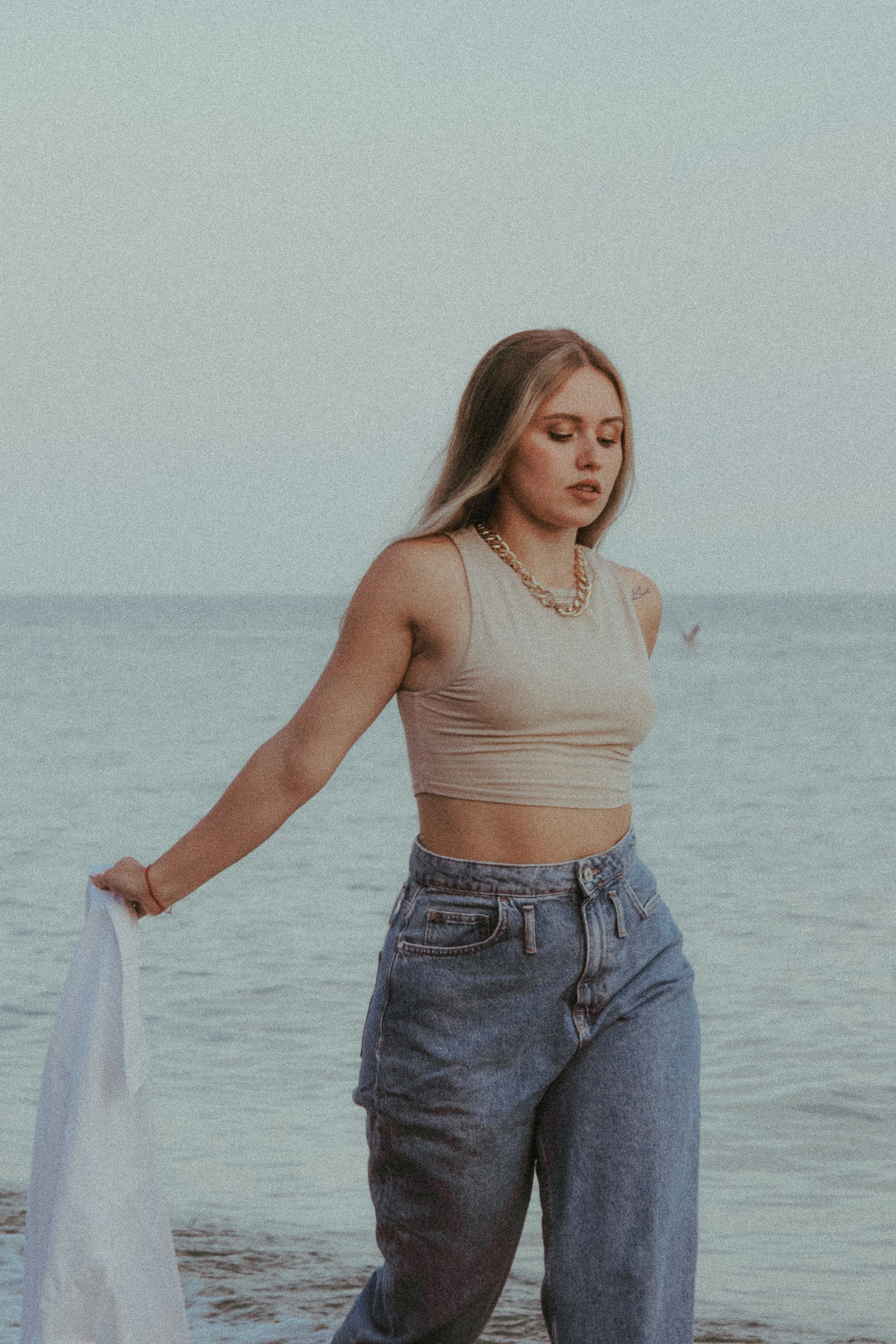 Dasha / sea walk. Photographer in Gothenburg Aleksandra Stroganova