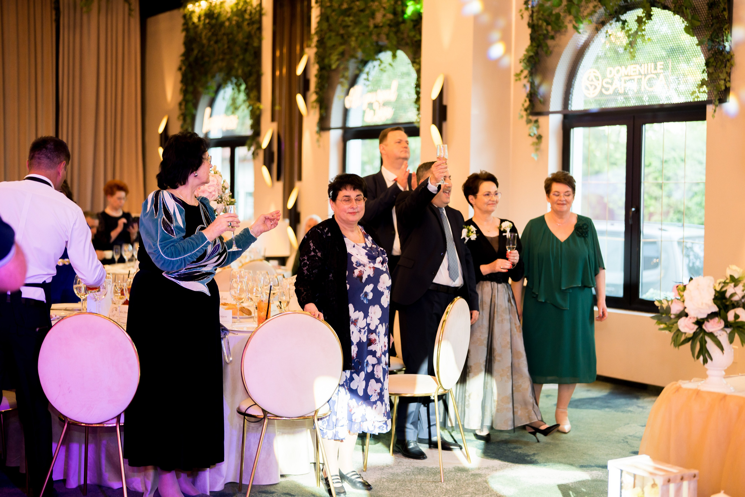 PARTY. Gabriel Florea — Fotograf nuntă București