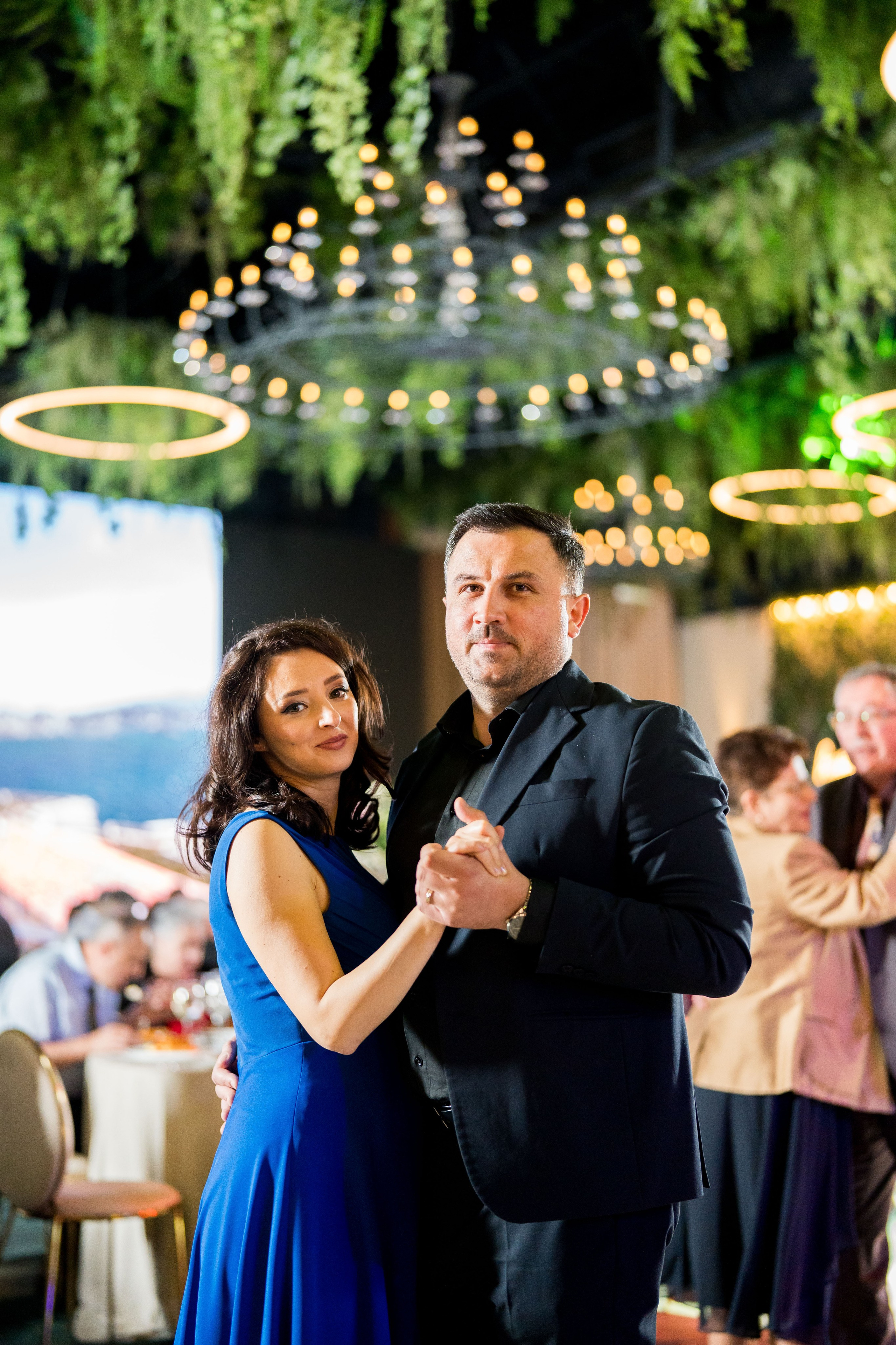 PARTY. Gabriel Florea — Fotograf nuntă București