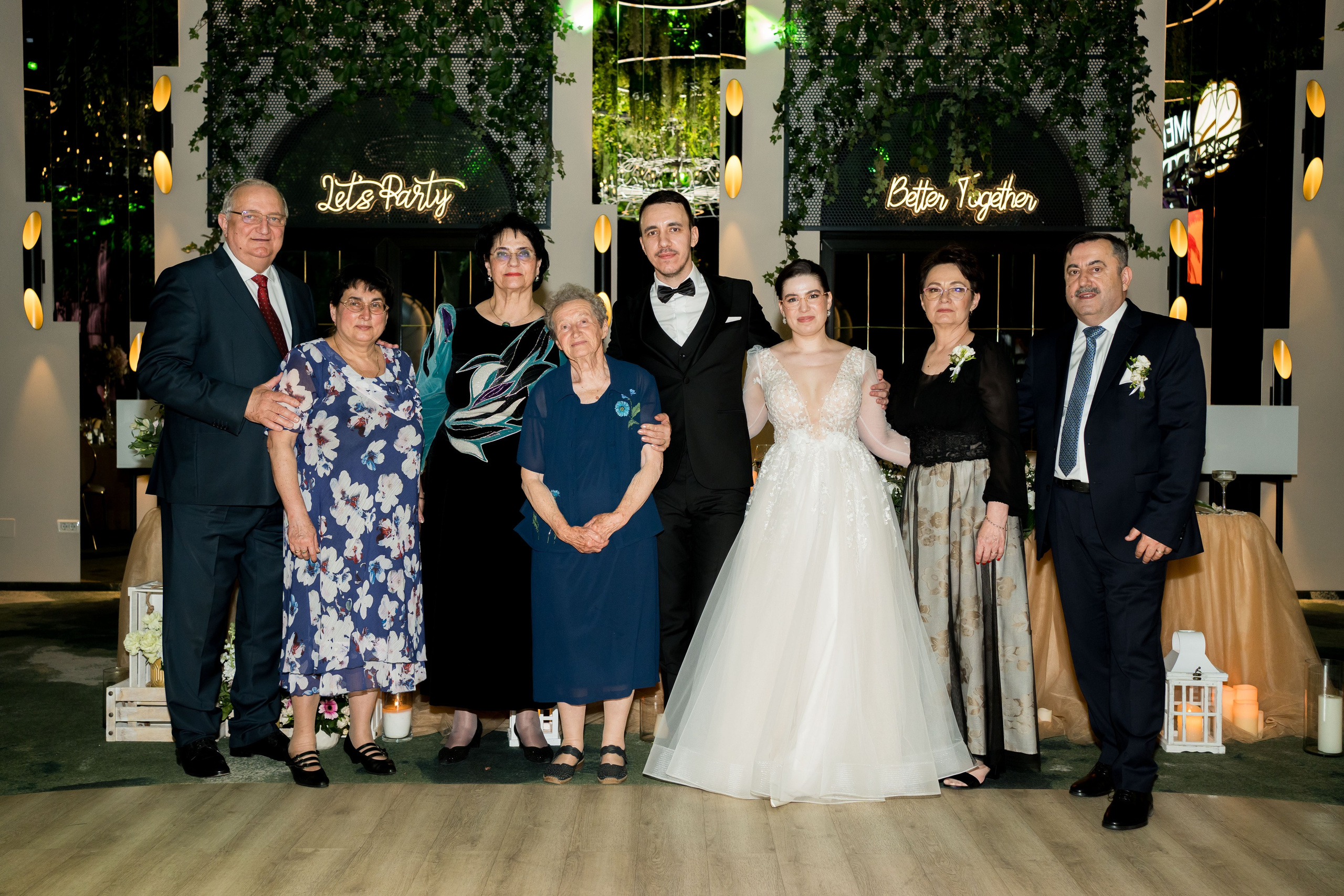 PARTY. Gabriel Florea — Fotograf nuntă București