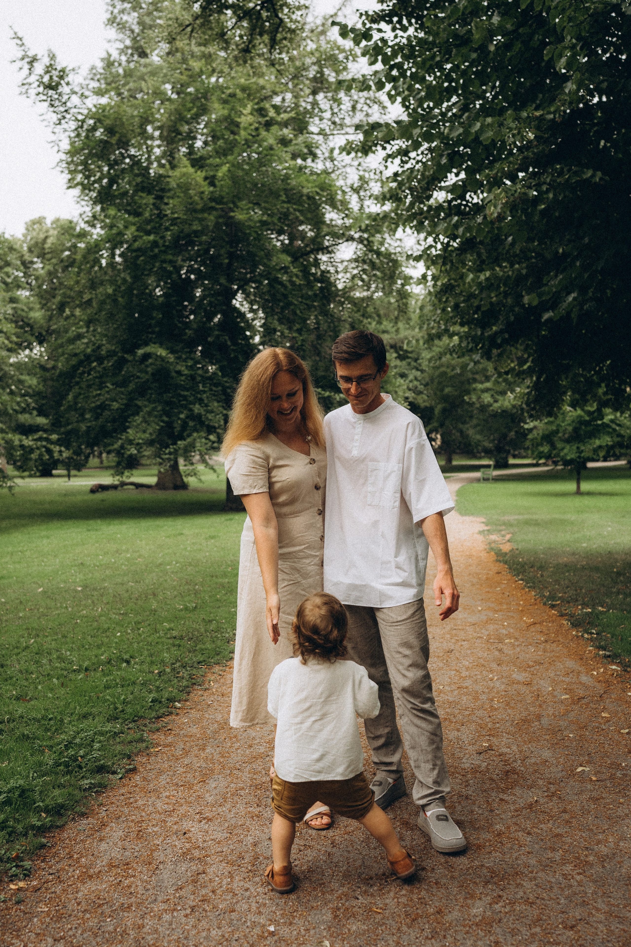 Kaivopuisto. Wedding and potrait photographer in Helsinki Vickan O