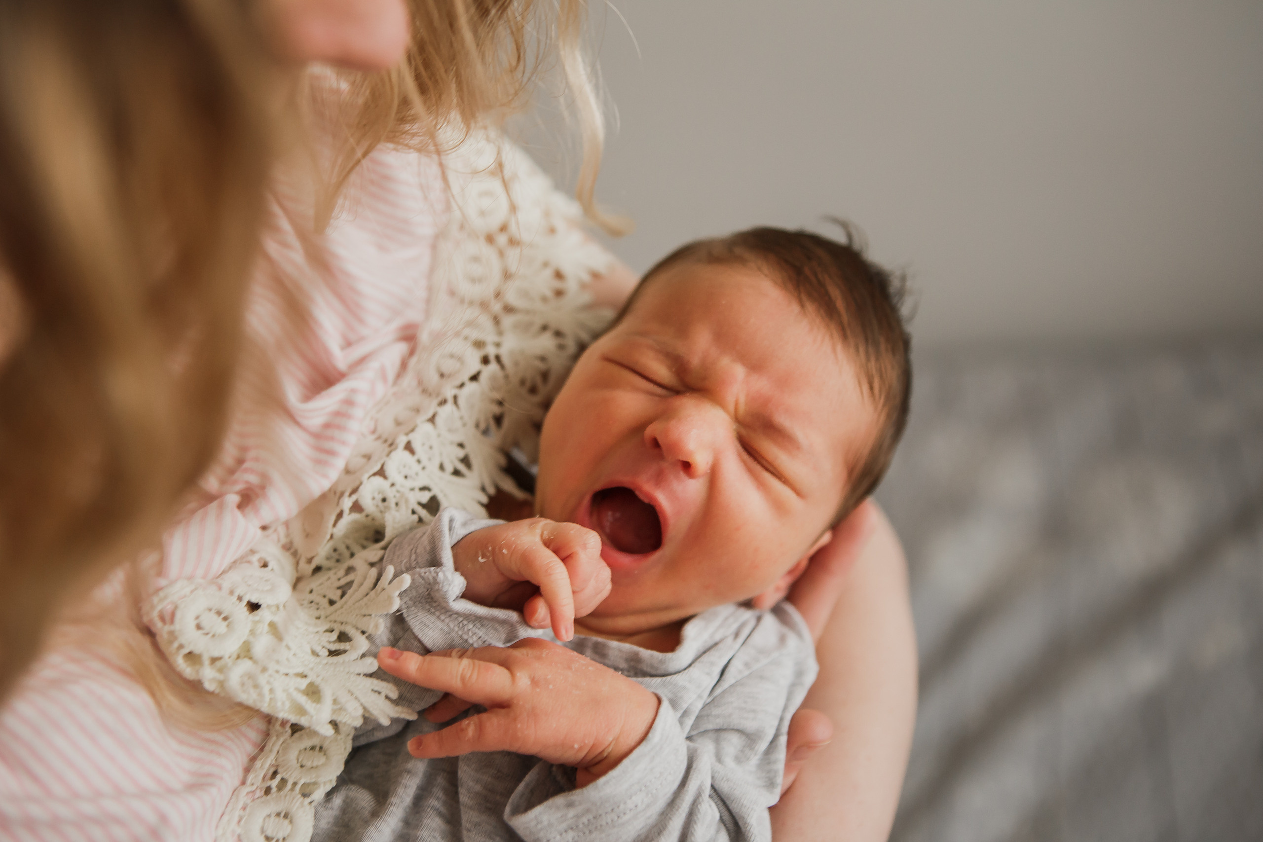 Jaundzimušo. Populārākā kāzu, bērnu un ģimeņu fotogrāfe Latgalē Veronika Lokotko