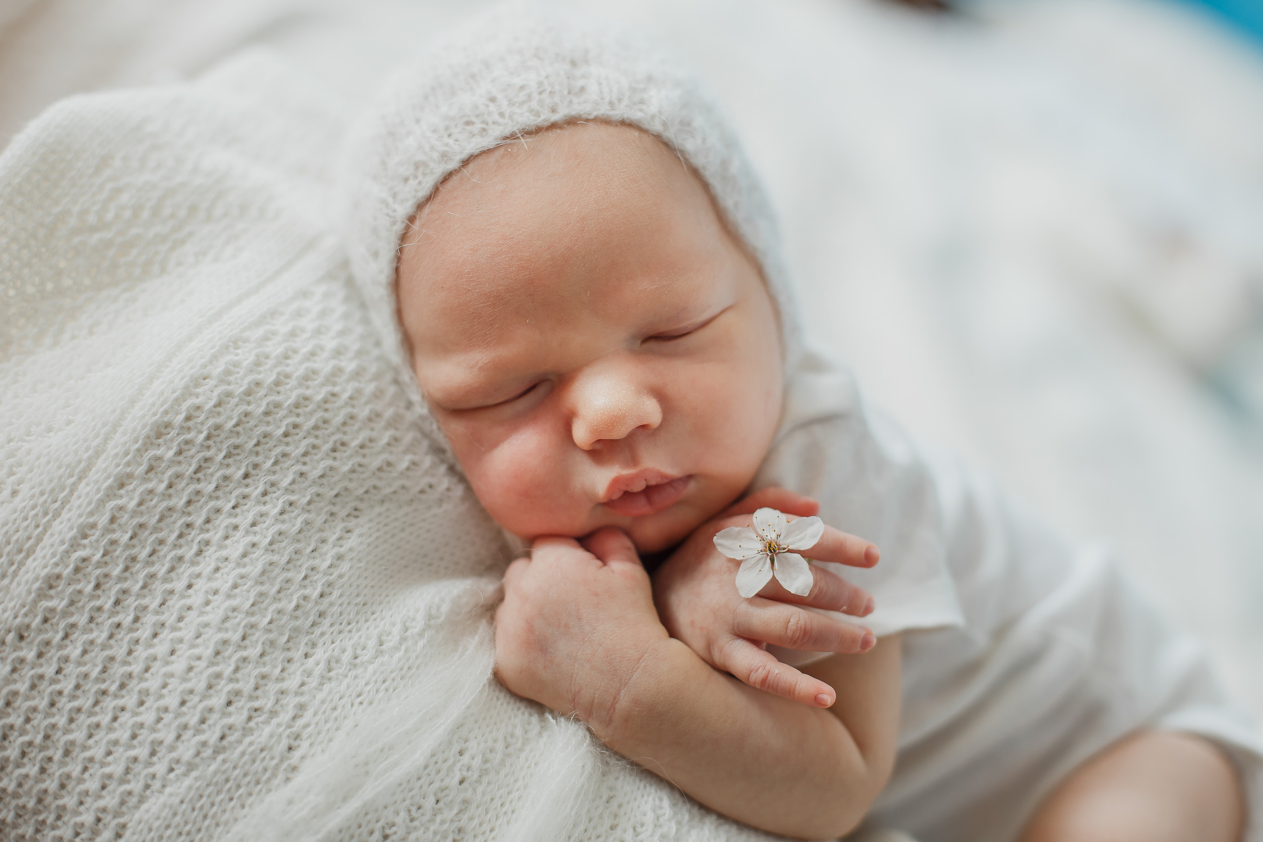 Jaundzimušo. Populārākā kāzu, bērnu un ģimeņu fotogrāfe Latgalē Veronika Lokotko