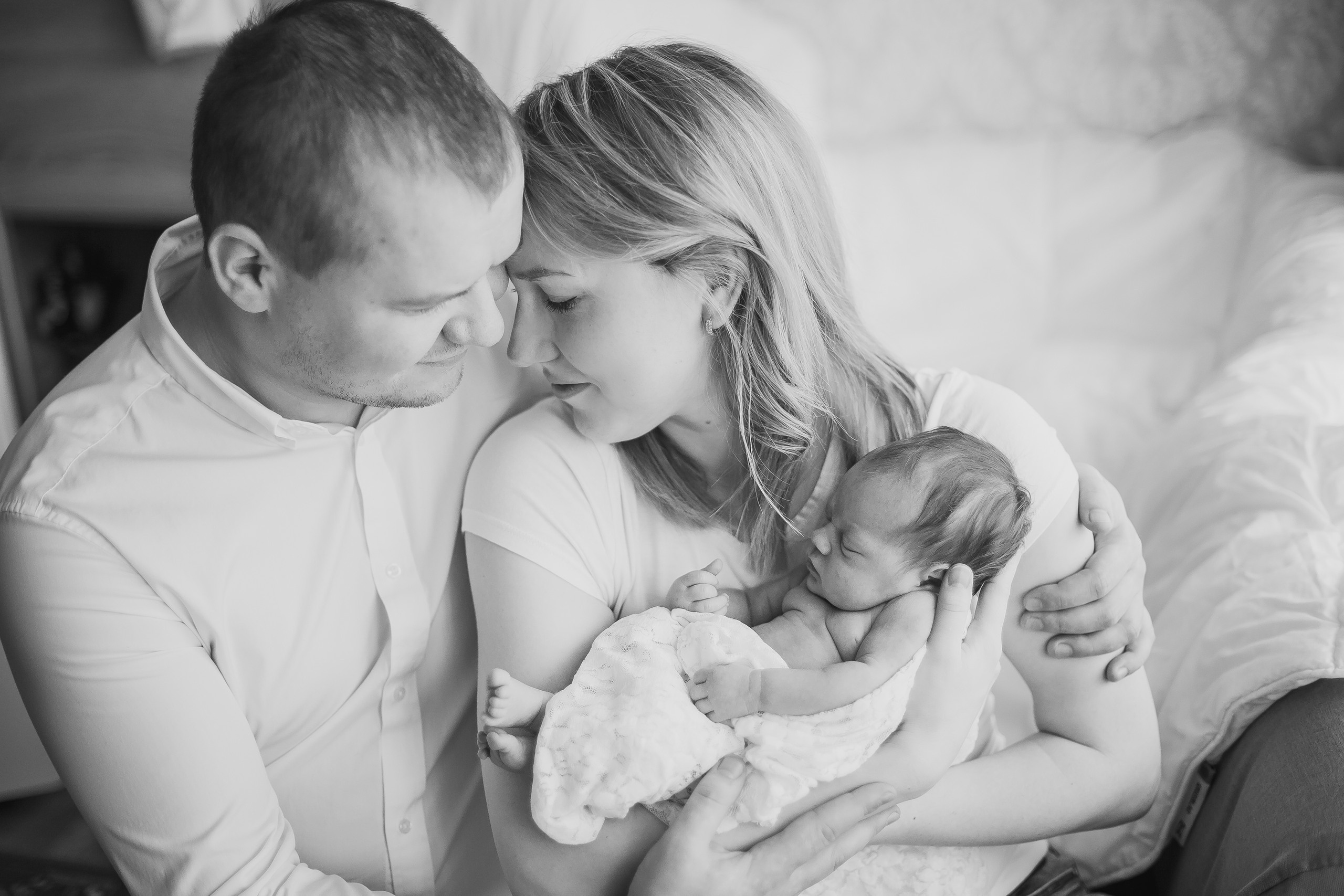 Jaundzimušo. Populārākā kāzu, bērnu un ģimeņu fotogrāfe Latgalē Veronika Lokotko