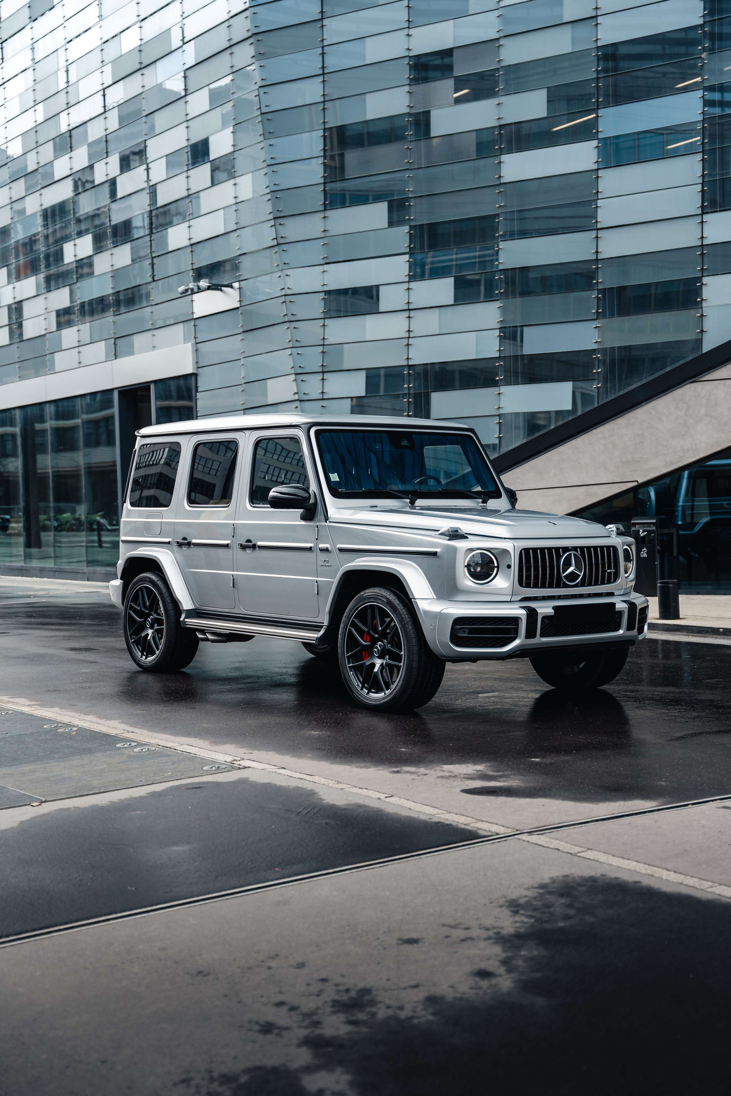 Mercedes-Benz G63 AMG. Photographer in Paris — Vitalii Motruk