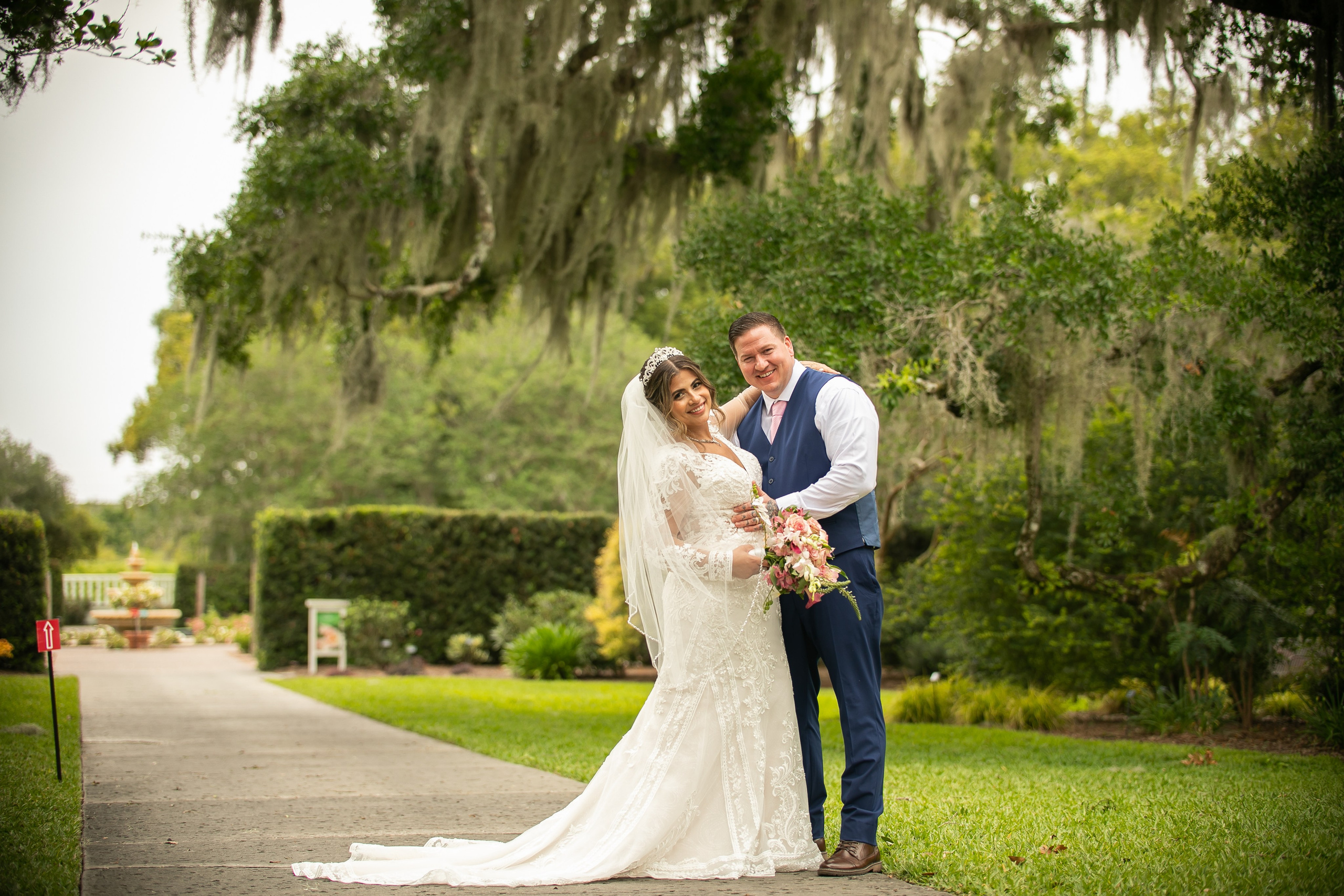 Wedding in The Lue Gardens intimate wedding photography. Lana Photography — Wedding & Family Photographer in Florida & Beyond