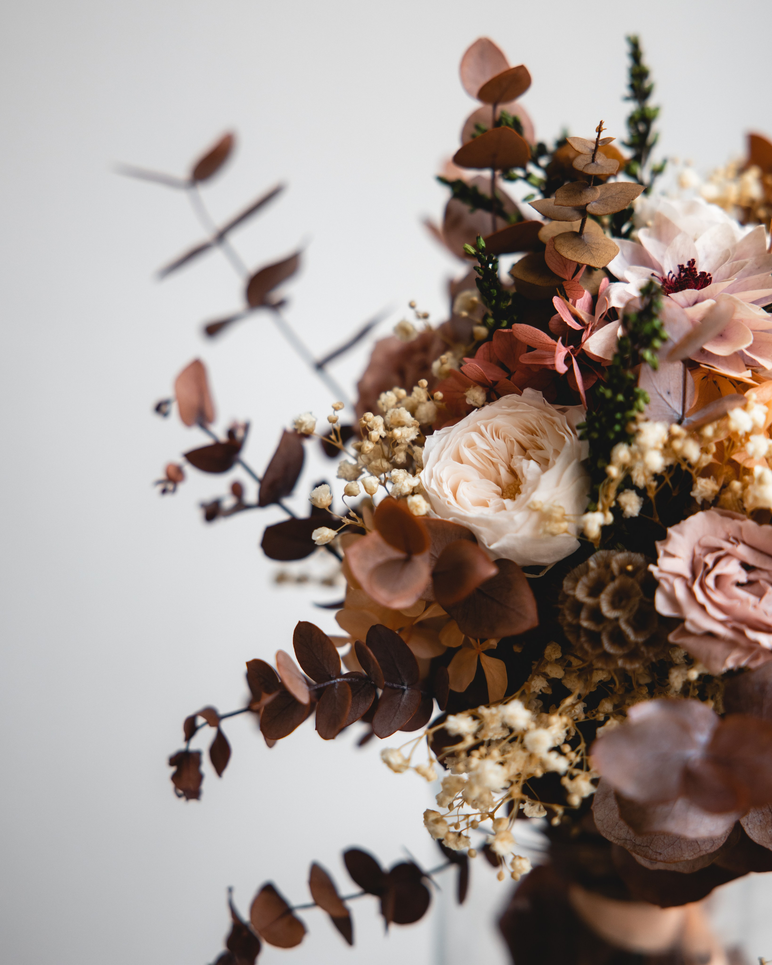 Wow blomster. Professional wedding photographer in Copenhagen, Denmark — Julia Byron