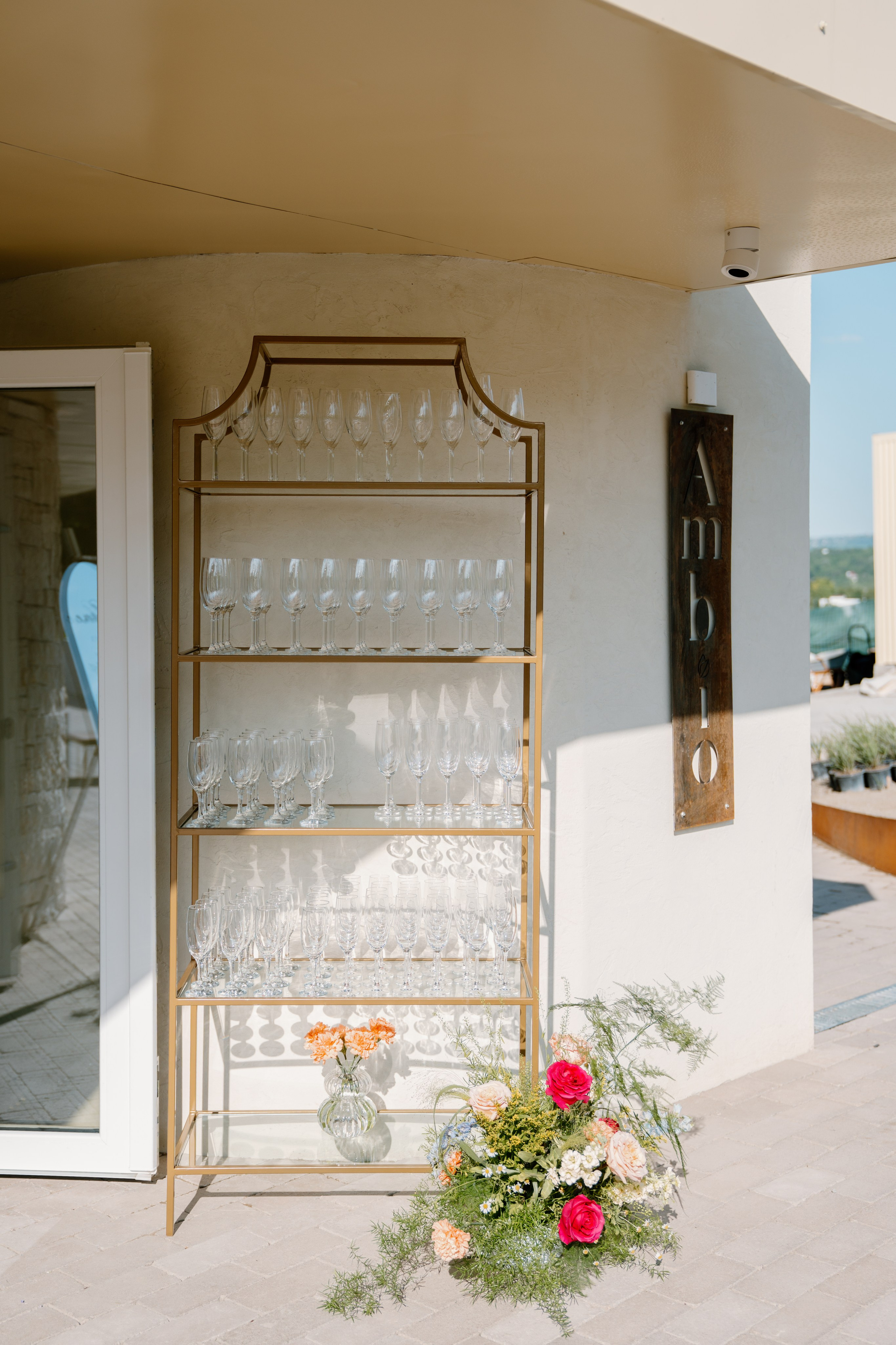 Iulia & Alex. Gabrielacojocariu.com