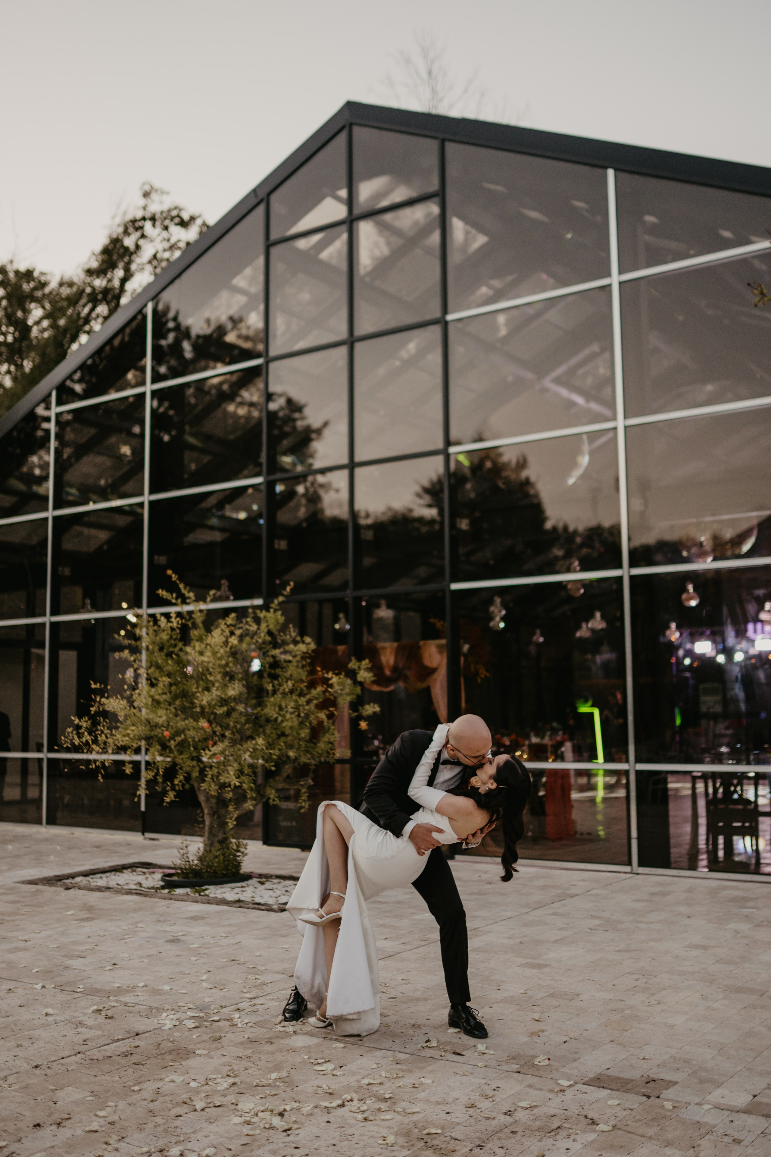 Lavinia & Gabriel. Gabrielacojocariu.com