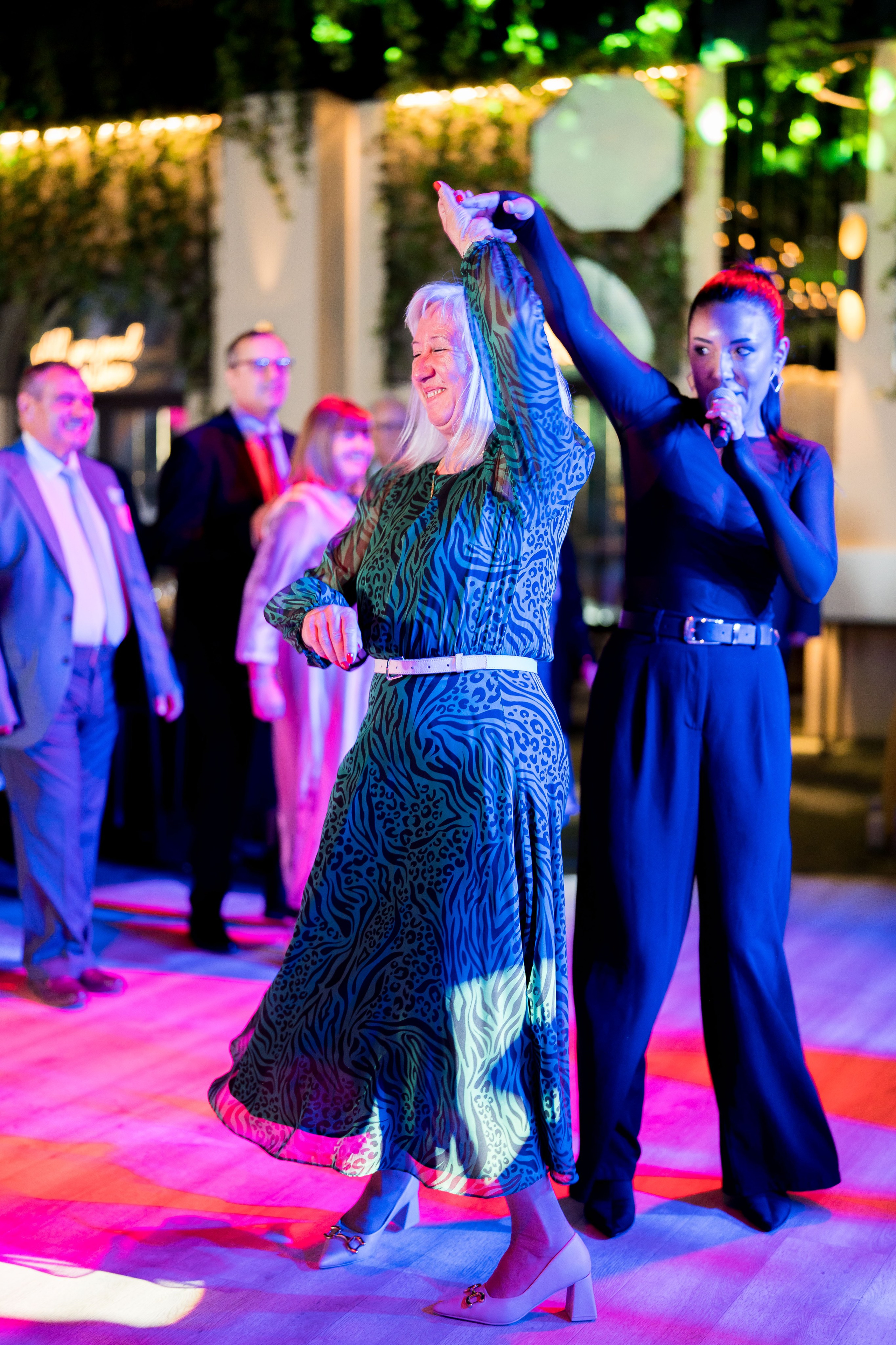 PARTY. Gabriel Florea — Fotograf nuntă București