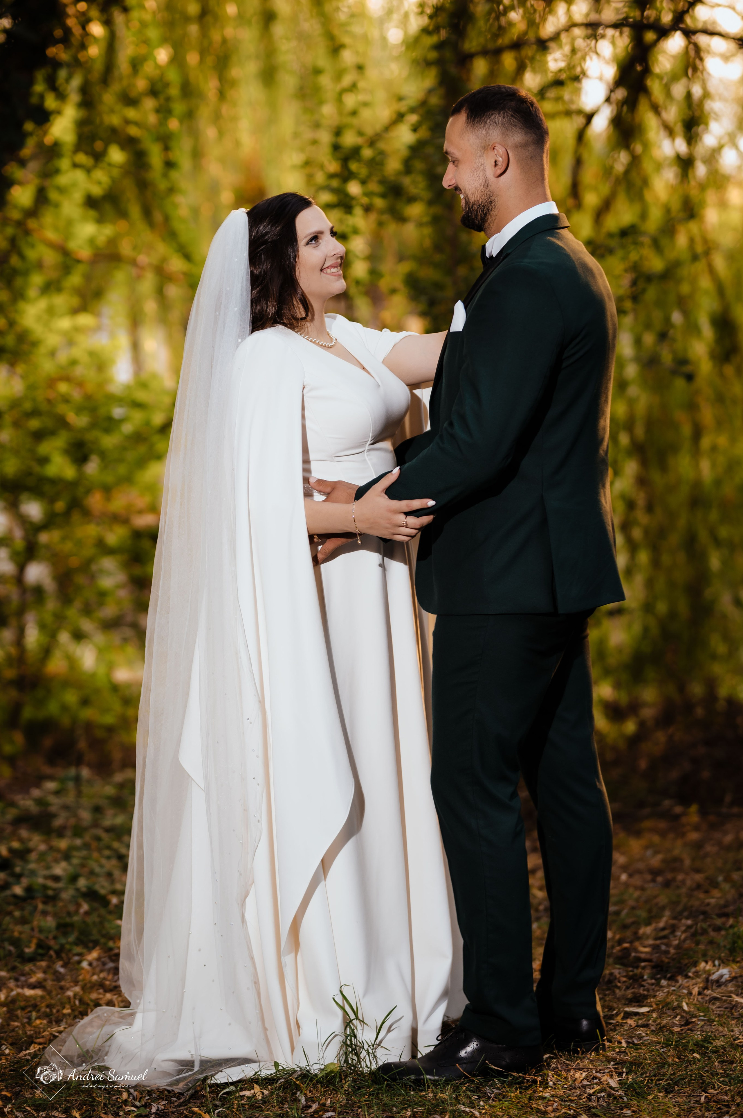 Oana & Romil. Andrei Samuel – Fotograf București | Evenimente, Studio, Imobiliare, Produs