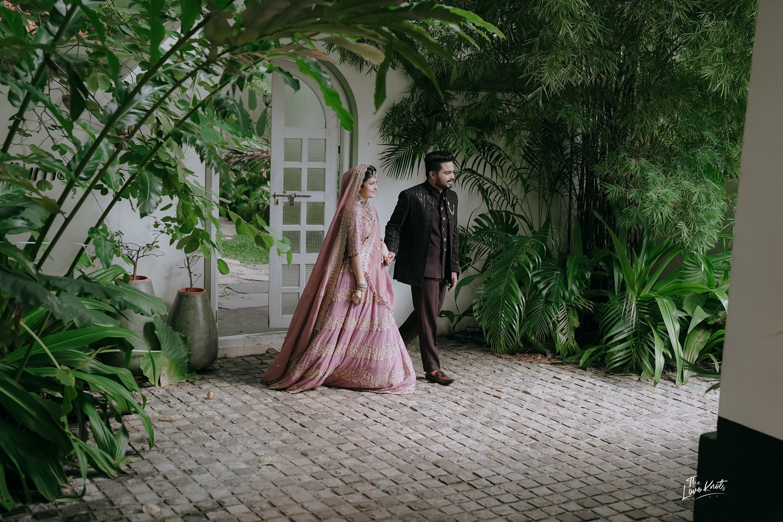 SHIBIL / RISLA. Theloveknots