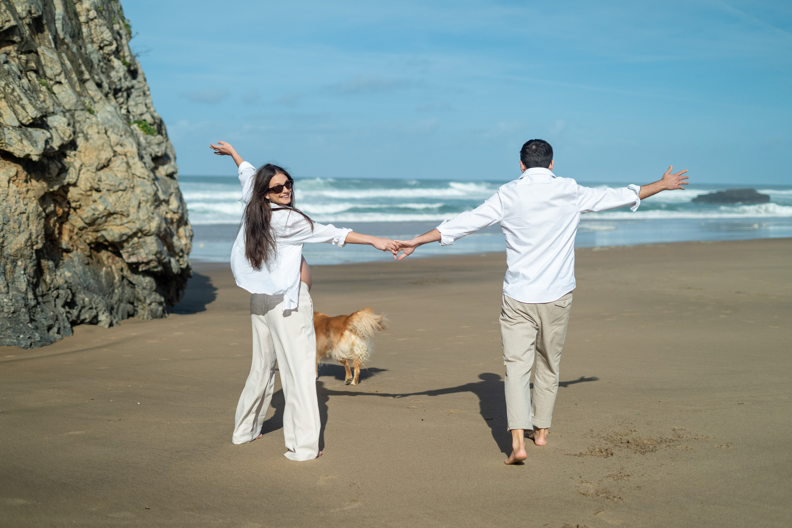 Ensaio Praia — Rafaela e César. Frames by Giovani Braga