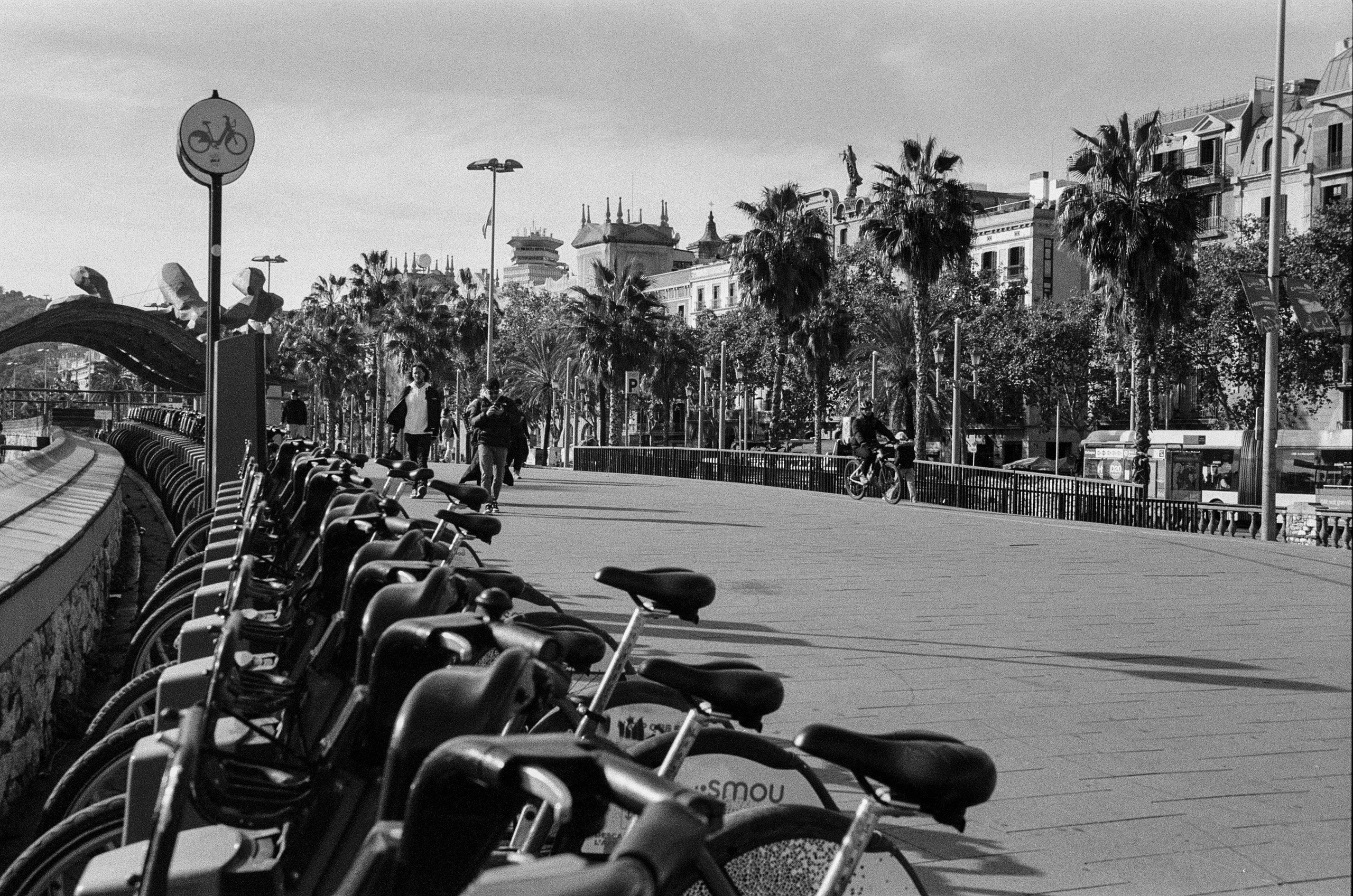 Barcelona — Light, Rhythm and Architecture. Wedding Stories — Professional Wedding Photography & Videography in Germany, Italy, Spain & all across Europe