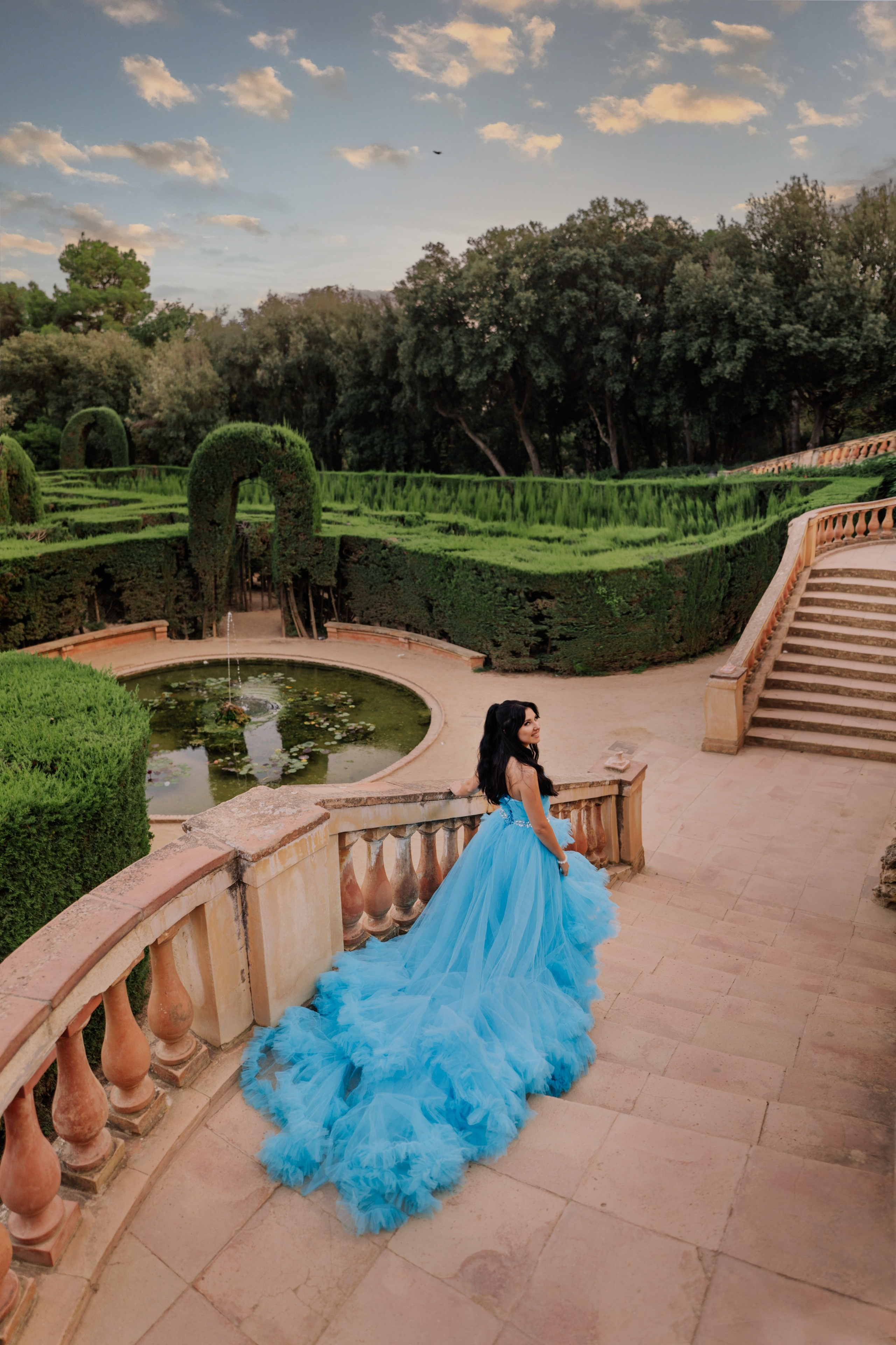 What to do in Barcelona: Wow Dress Photoshoot