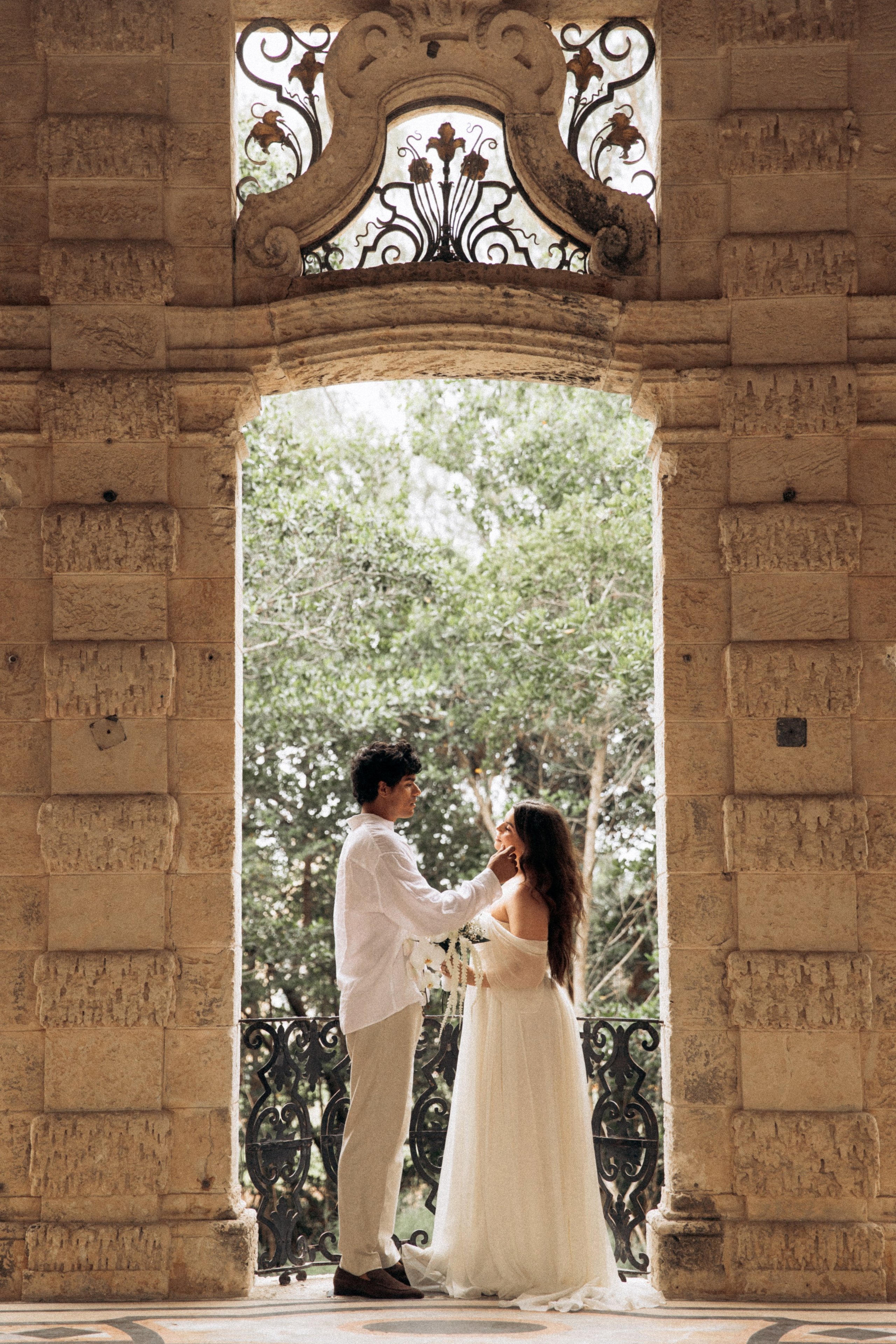 Lindsay & Kirk | Elopement at Vizcaya Museum & Gardens