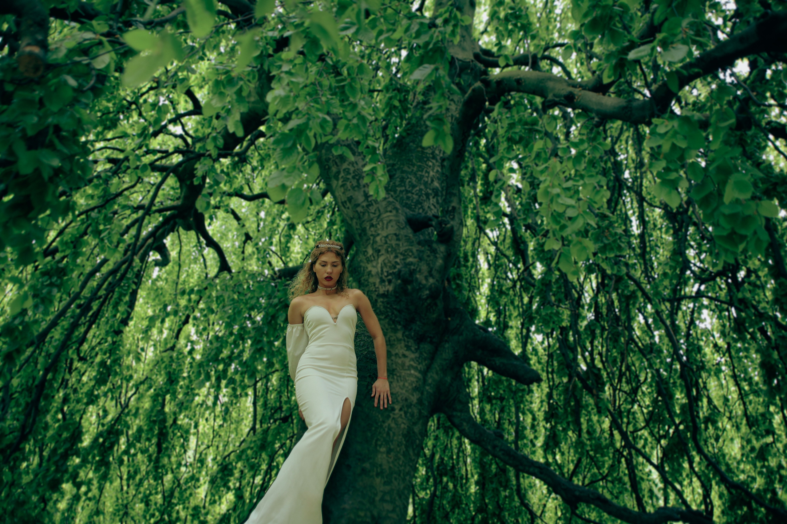 EXHIBITION. Lero Photographer and a set designer|individual custom portrait and advertising photography in Zutphen