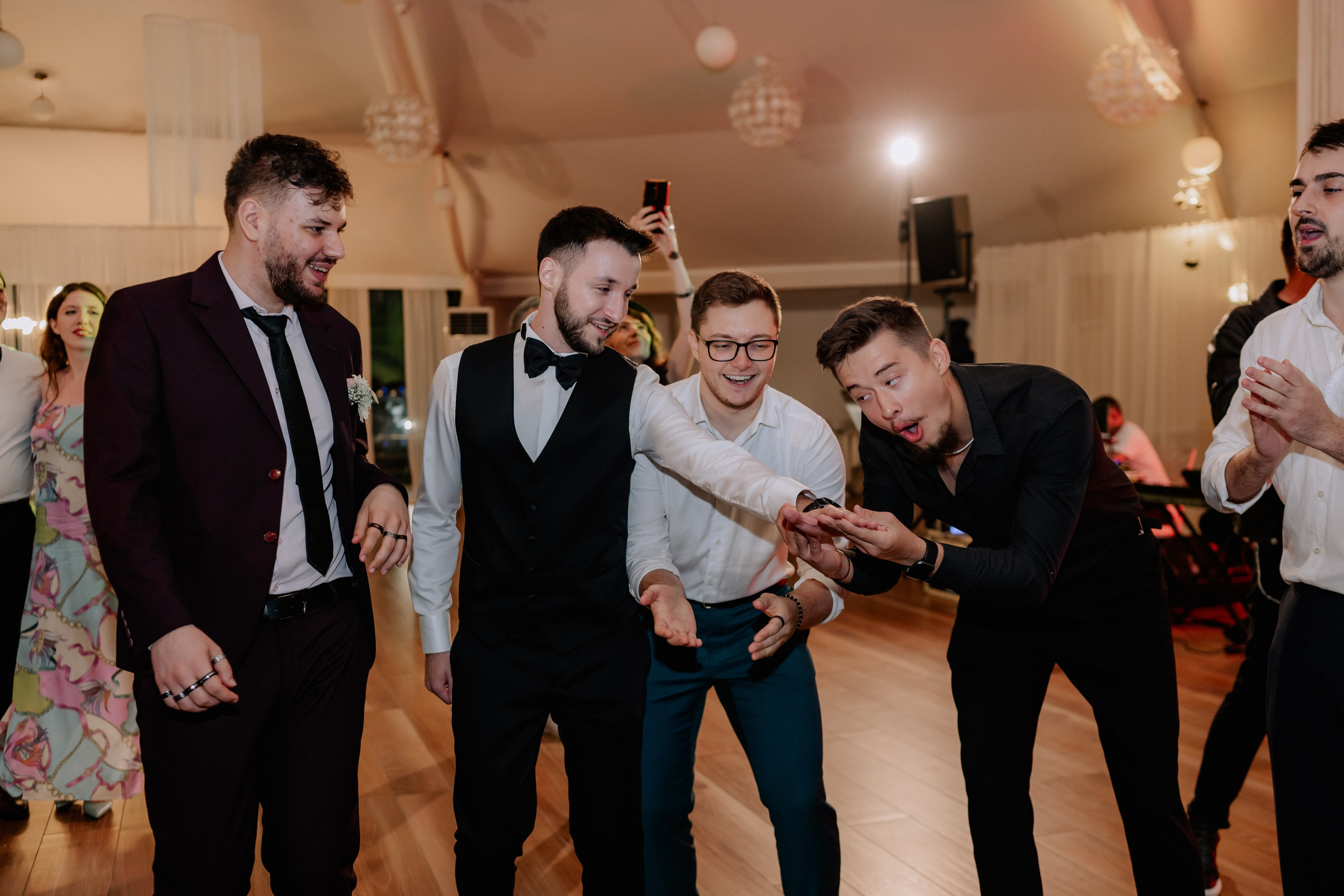 Madalina + Cosmin | Wedding day. Proud Vision Weddings | Wedding Photography & Film — Servicii profesionale Foto Video Nunta Iasi