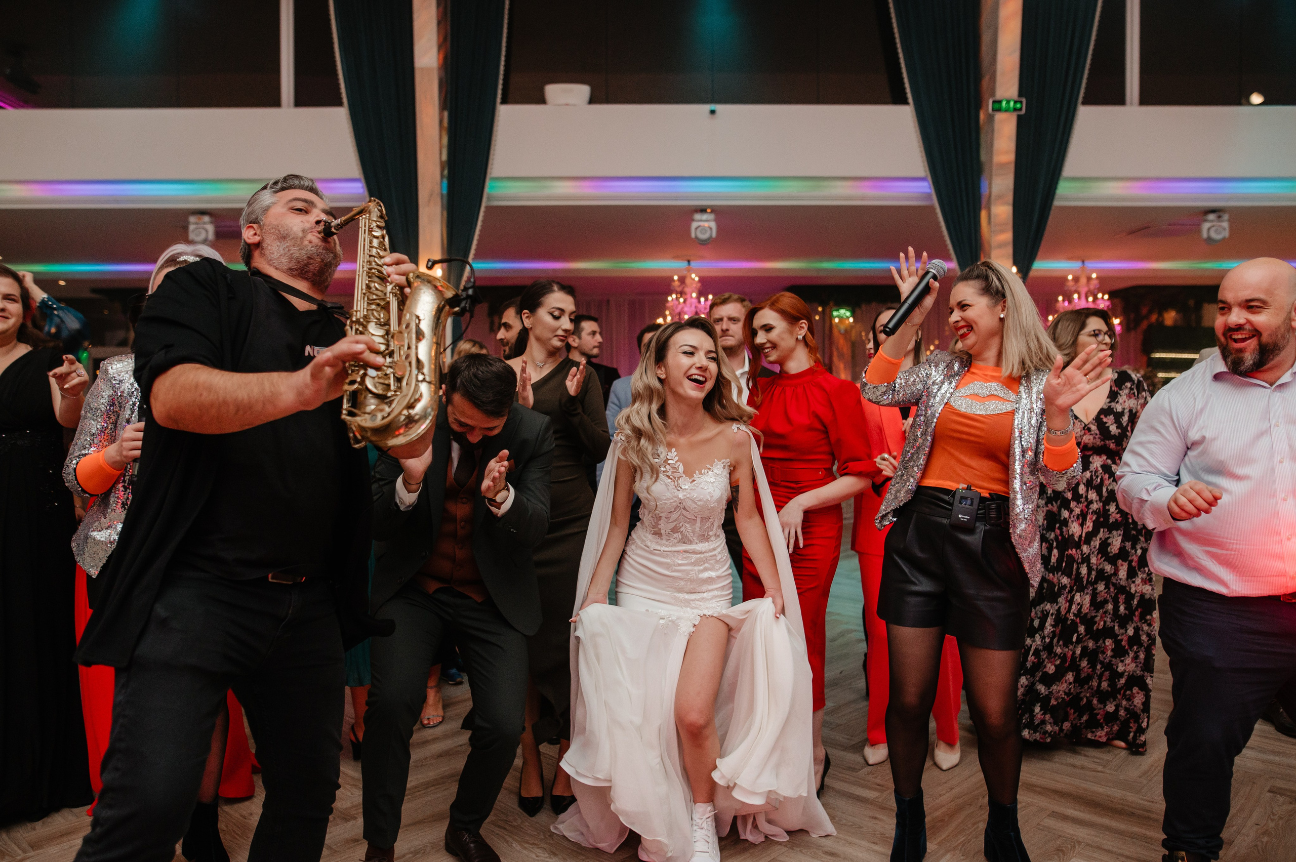 Nunta toamna la Grand Ballroom by LeGaga Iasi. Proud Vision Weddings | Wedding Photography & Film — Servicii profesionale Foto Video Nunta Iasi