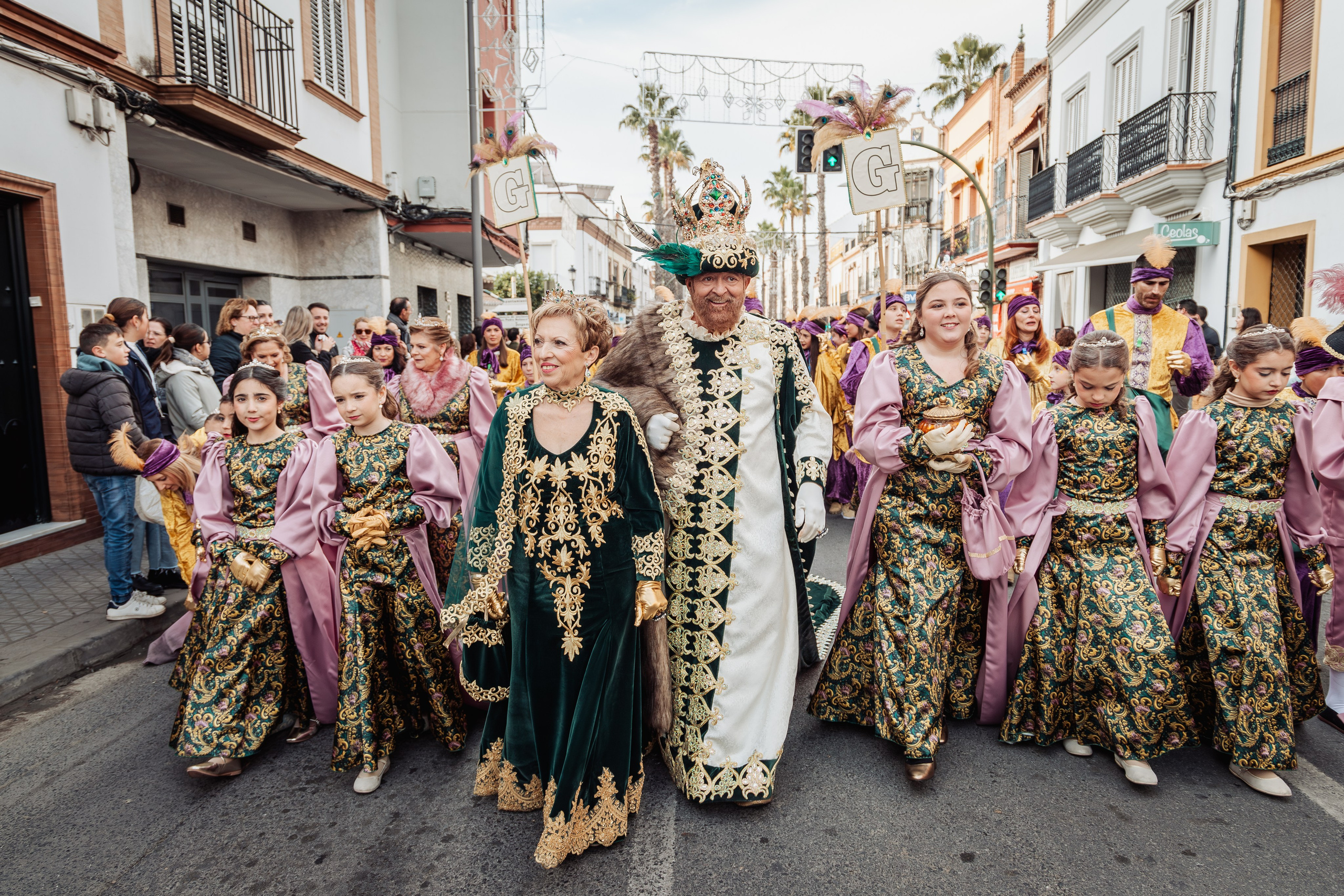 Los colores y la magia de la Cabalgata de Reyes reflejados en Gaspar. Bolery Fotografía