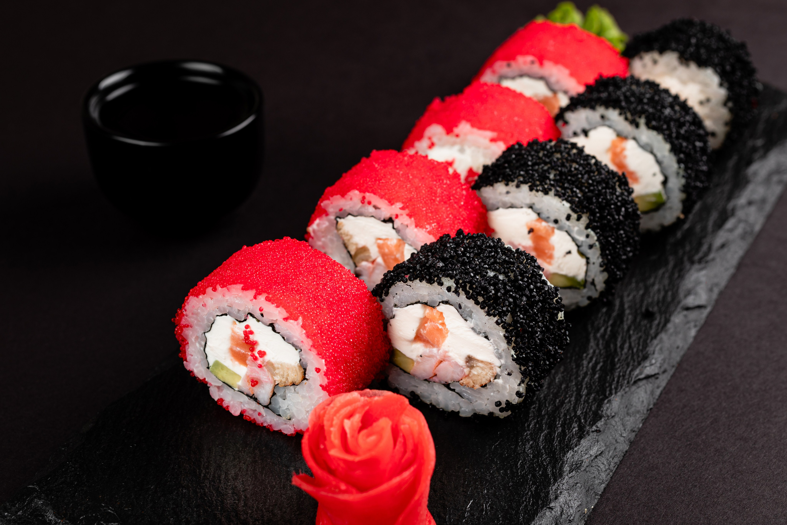 Tokyo Roll — фуд-фотосъёмка суши и роллов в Бишкеке. Фотограф в Бишкеке Оксана Шувалова