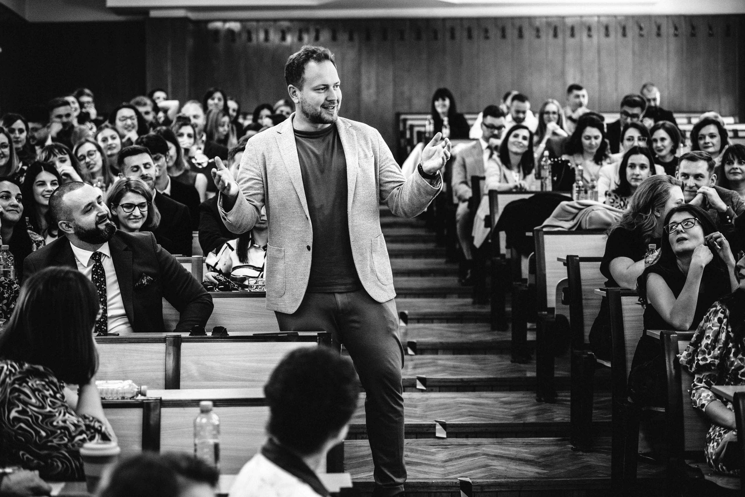 Radu Rahovan Fotograf de eveniment Cluj Reuniune Facultate UBB Drept 10 Ani