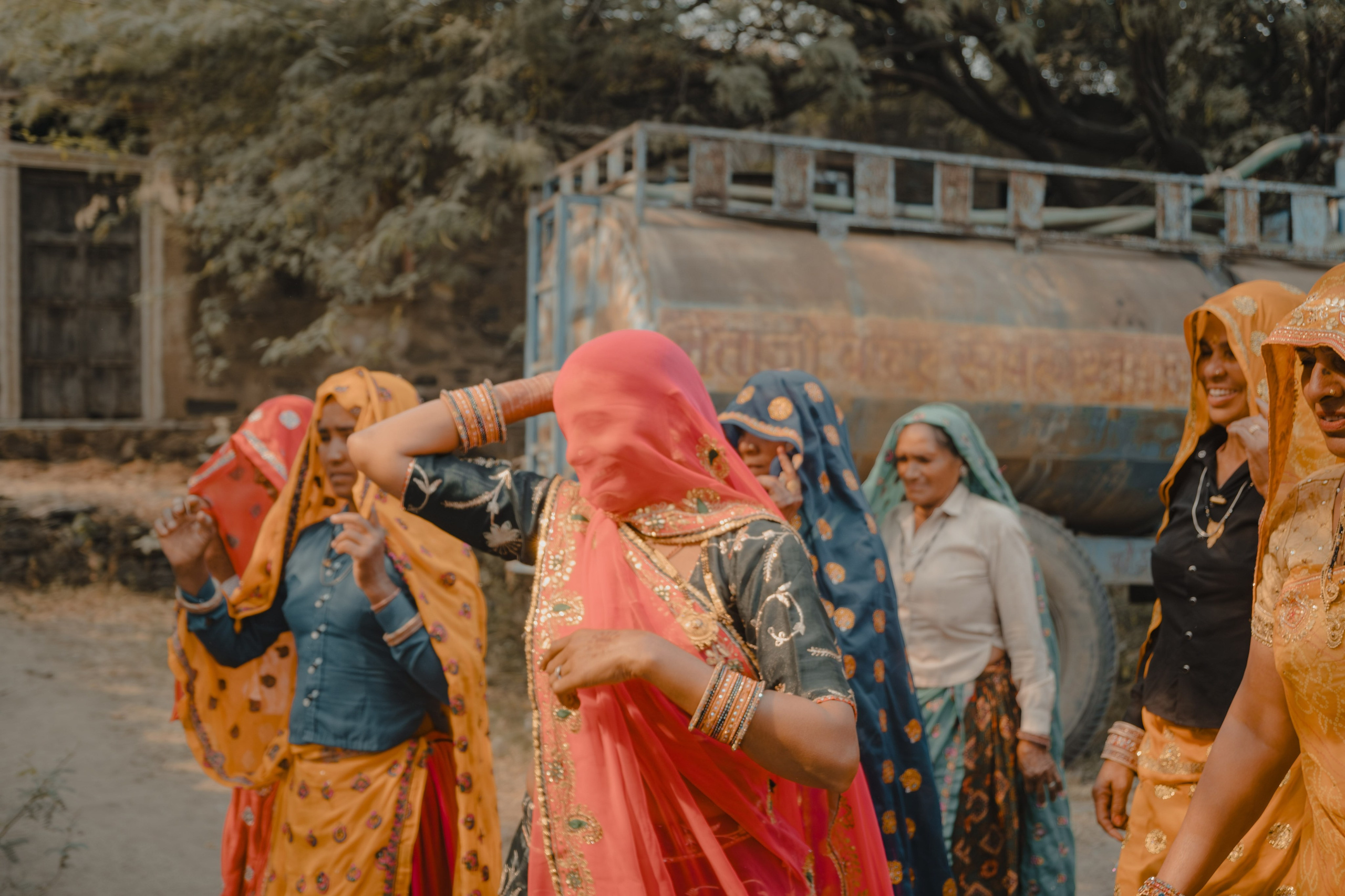 Parul & Sanjay. Wedding and Family photographer in india