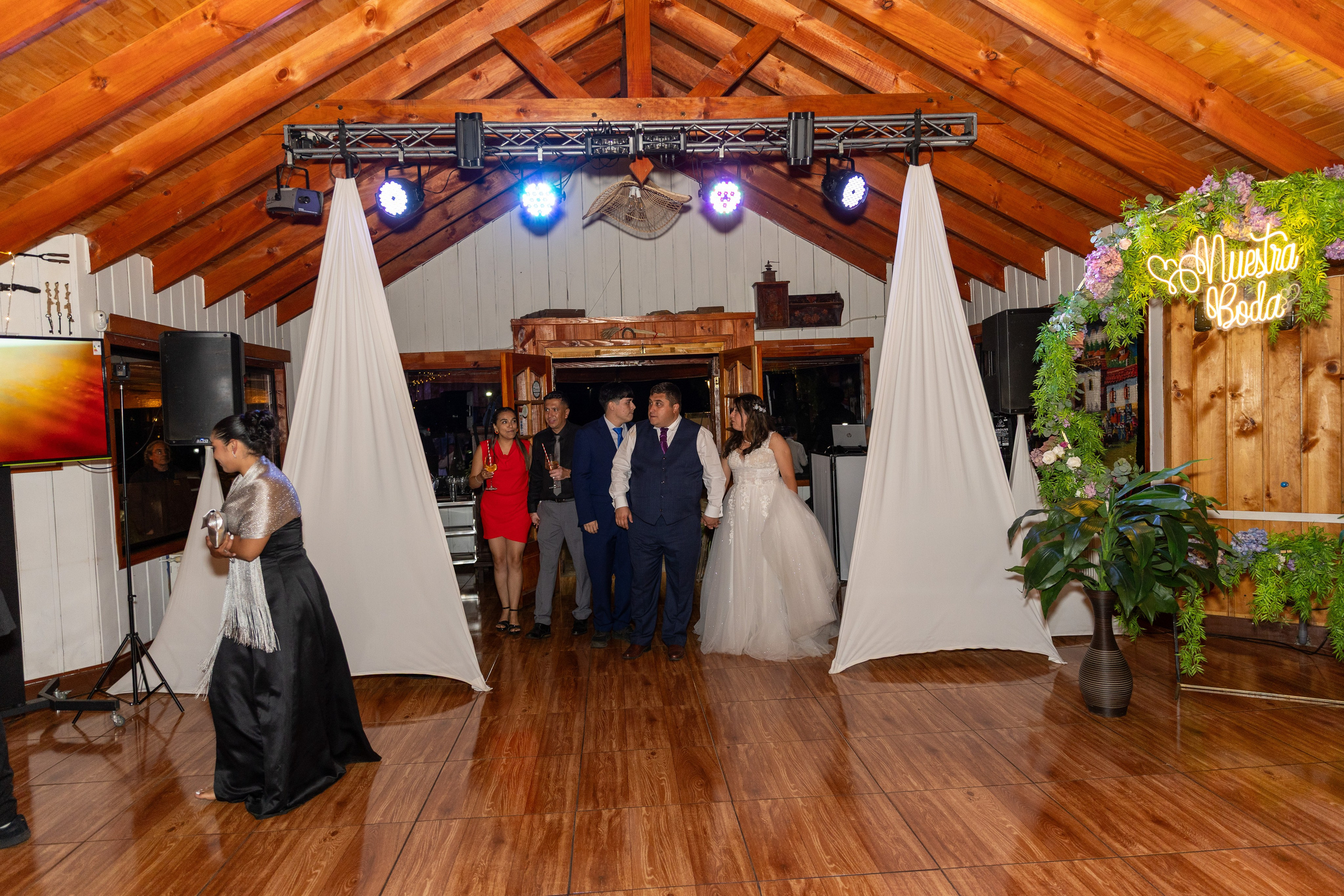 Carla y Daniel. Dinka & Emilio - El arte de preservar lo que no se repite