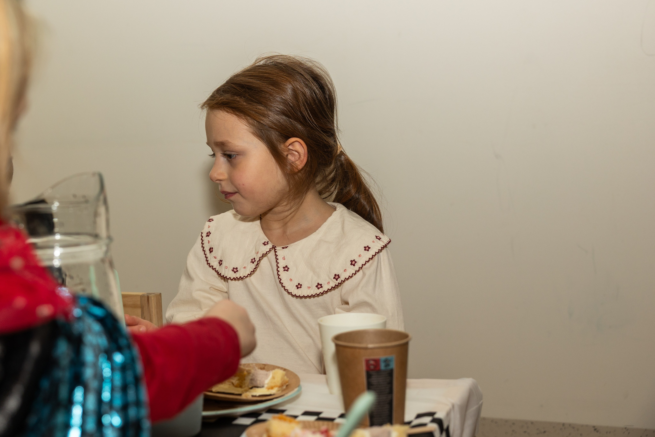 День рождения Артёма 24 января 2026 года. Семейный и детский фотограф в Варшаве Мила Бобровская