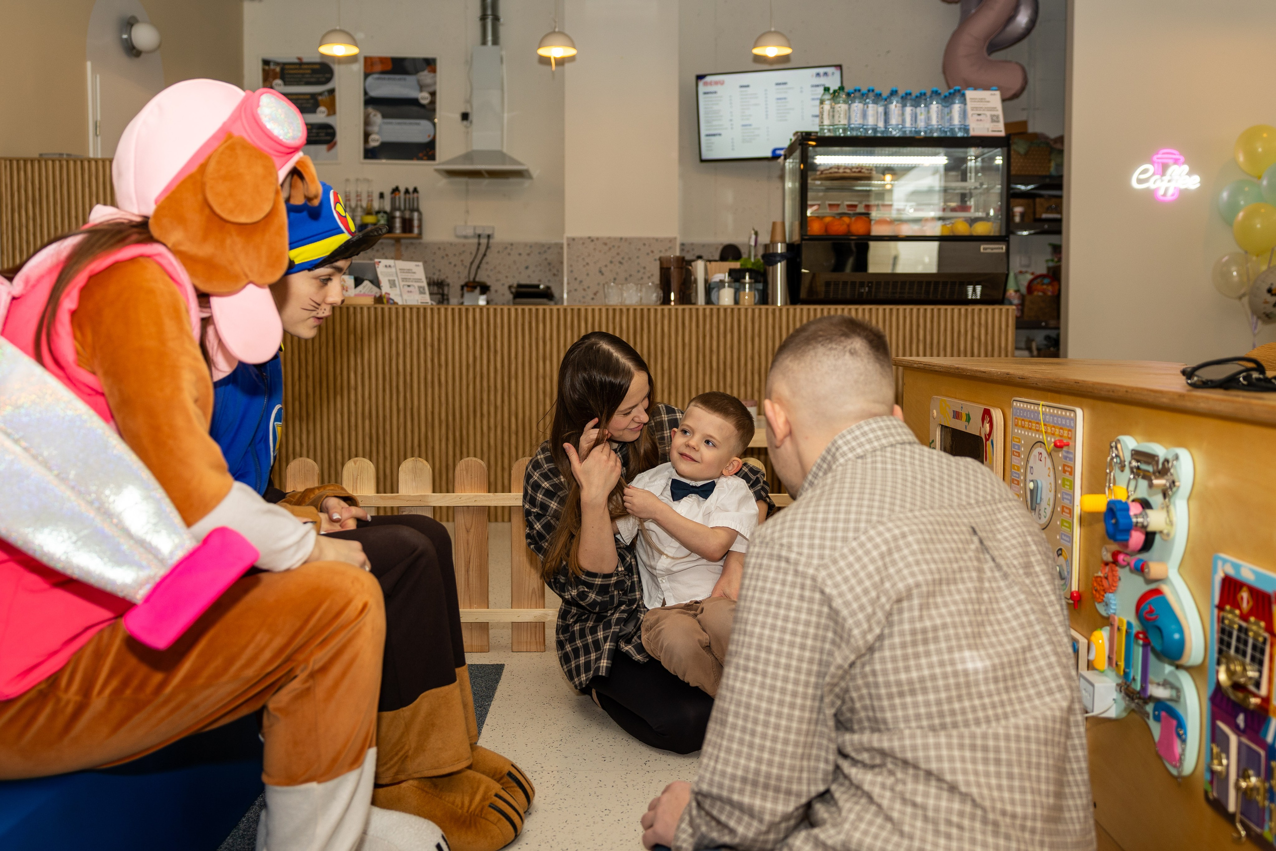 День рождения Артёма 24 января 2026 года. Семейный и детский фотограф в Варшаве Мила Бобровская