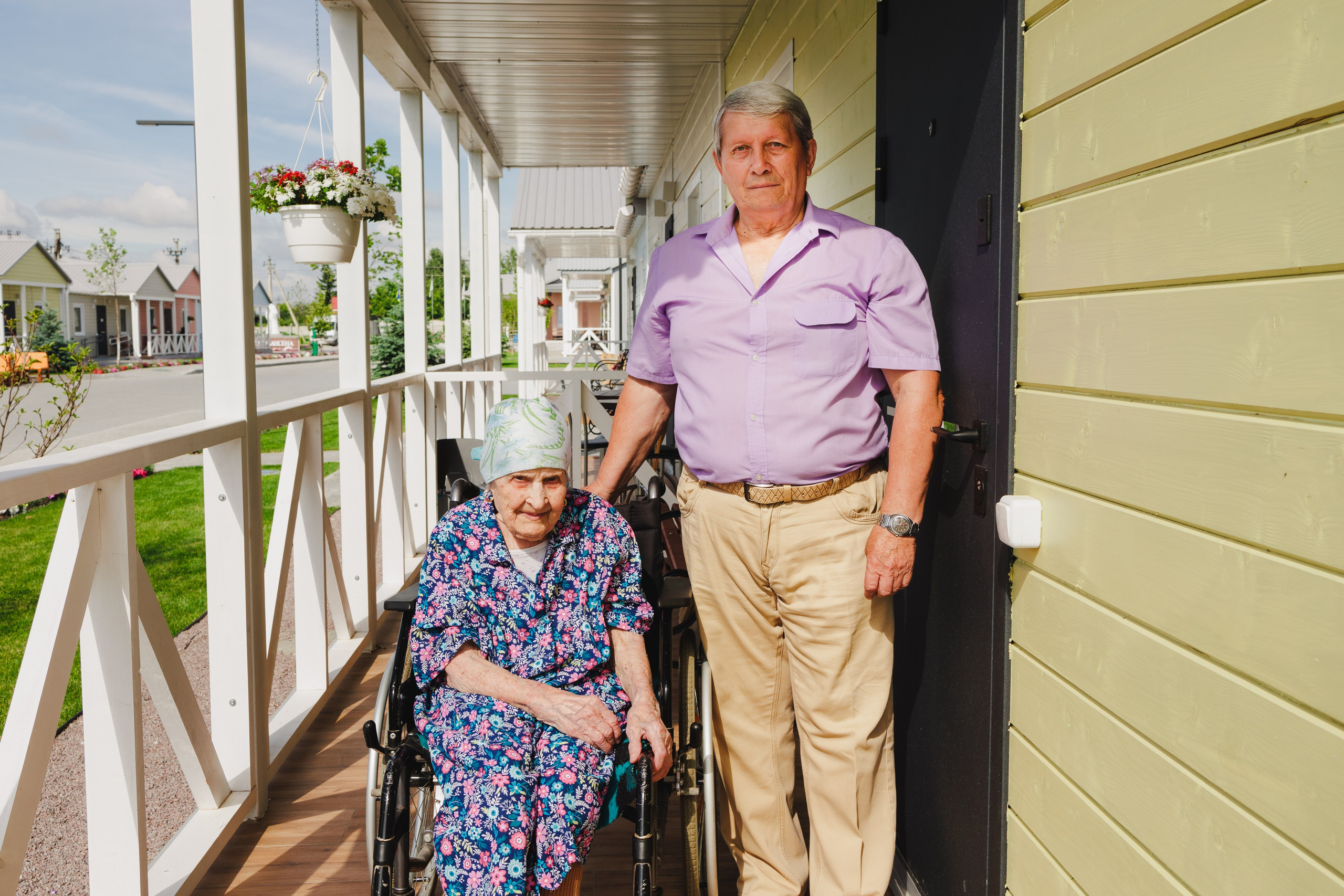 Family Shulzhenko. Senior Chudo Village