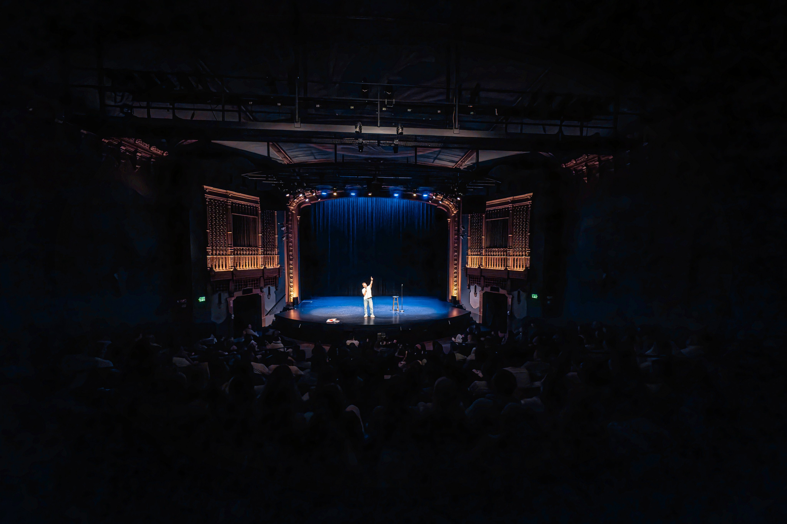 ANTON TYMOSHENKO. Reportage concert portrait photography in the San Francisco Bay Area