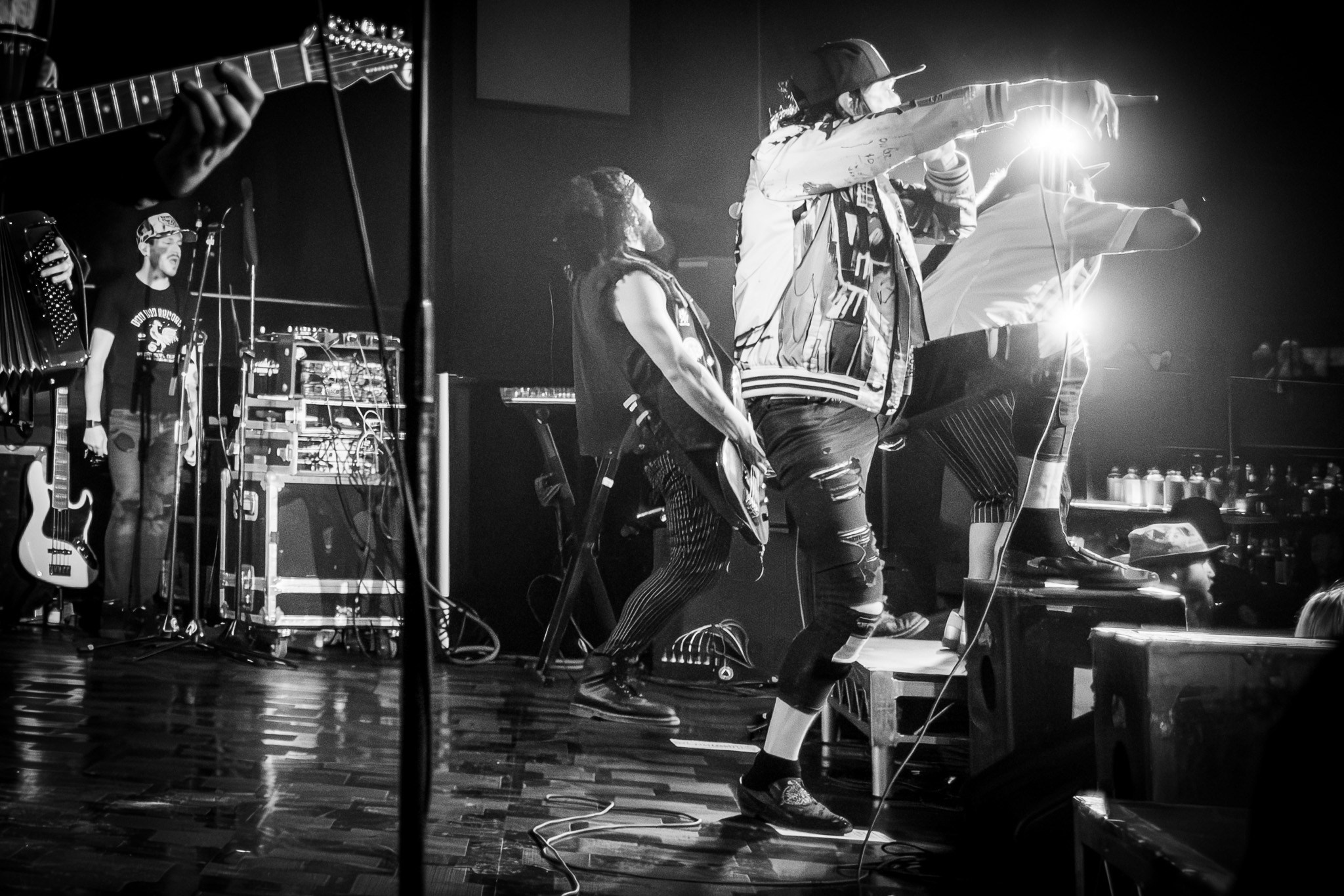 GOGOL BORDELLO / SACRAMENTO. Reportage concert portrait photography in the San Francisco Bay Area