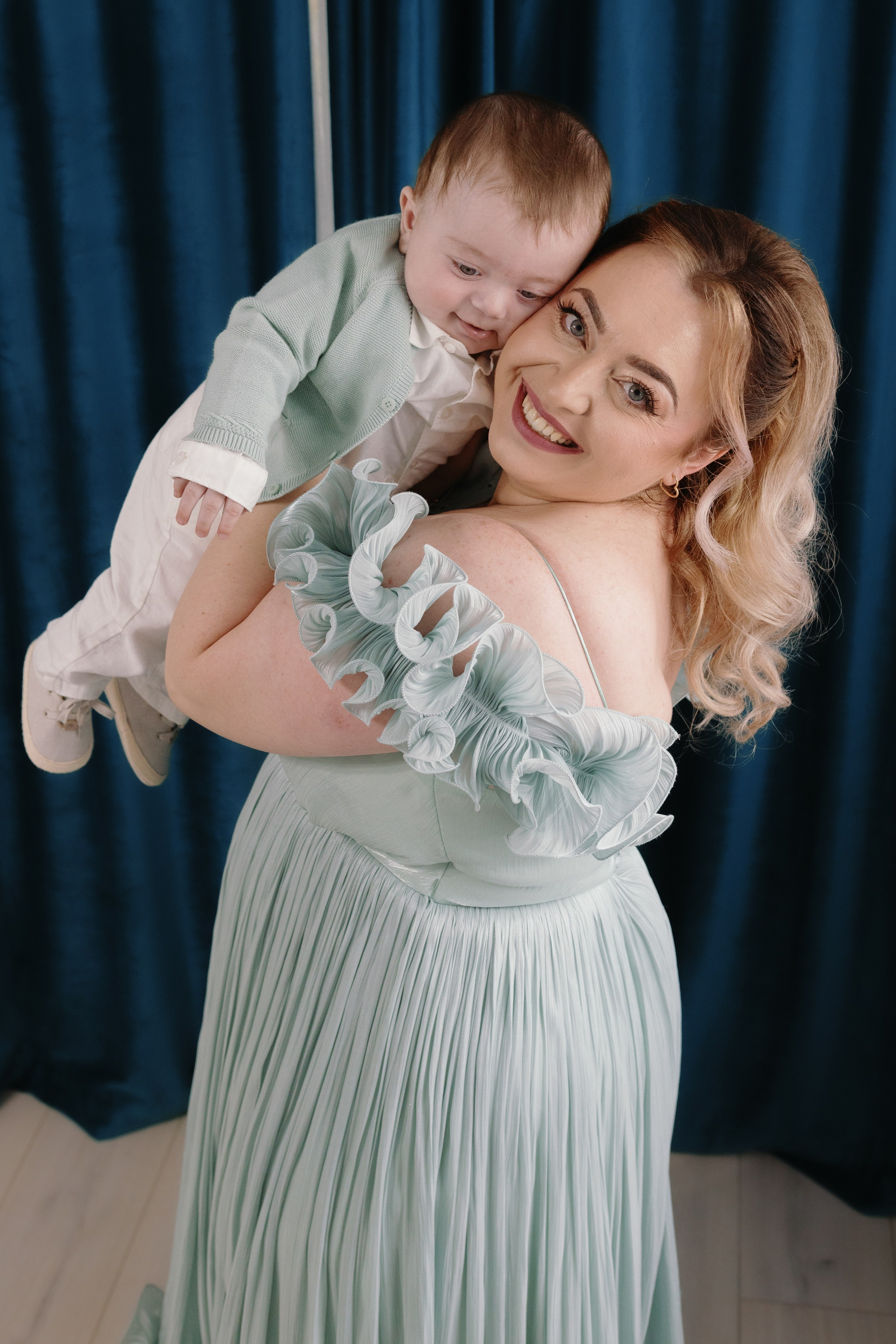 Victor Alexandru. Stefan Teodorescu — Fotograf de Nunta