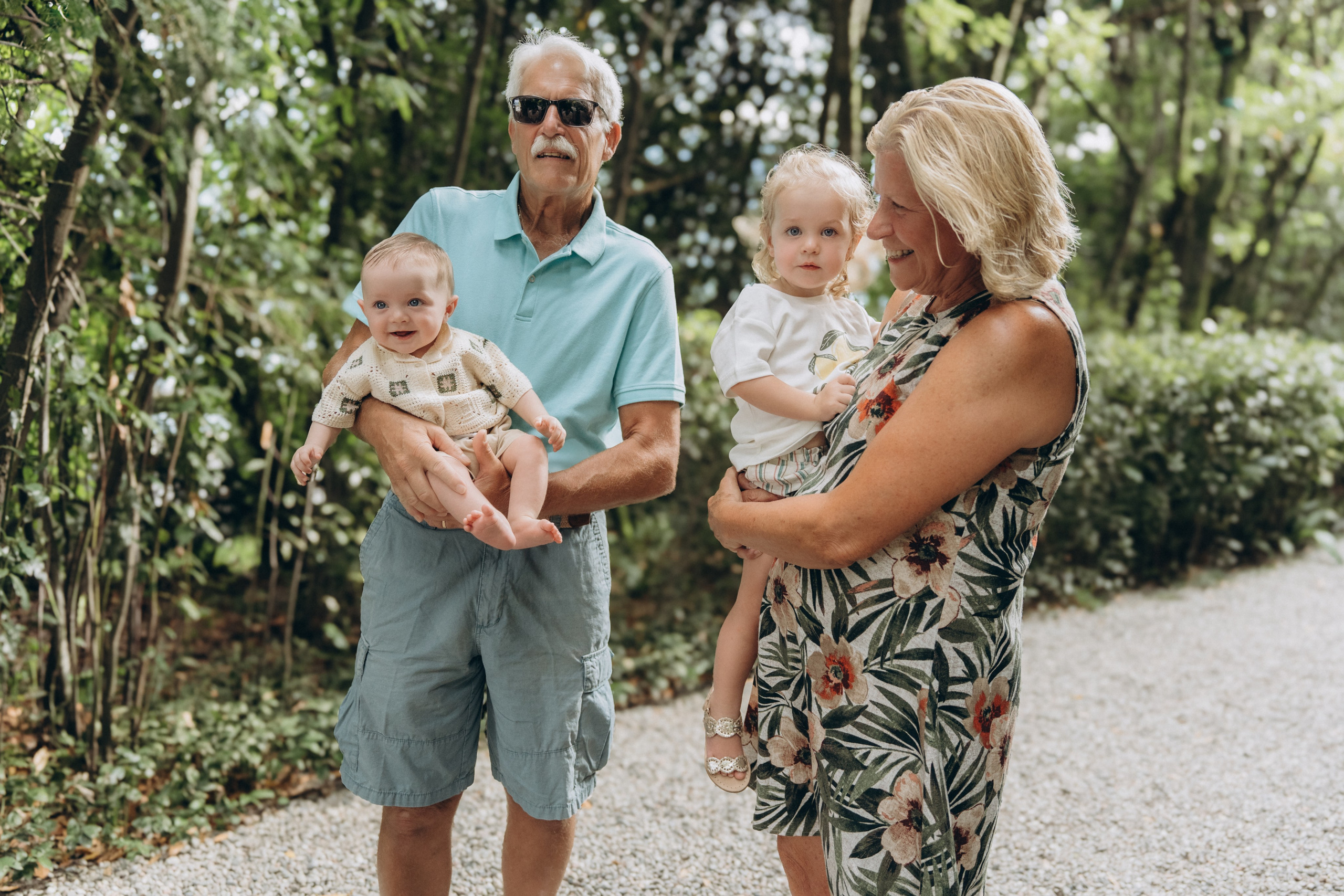 Family moments in Como Lake. PHOTOGRAPHER IN ITALY