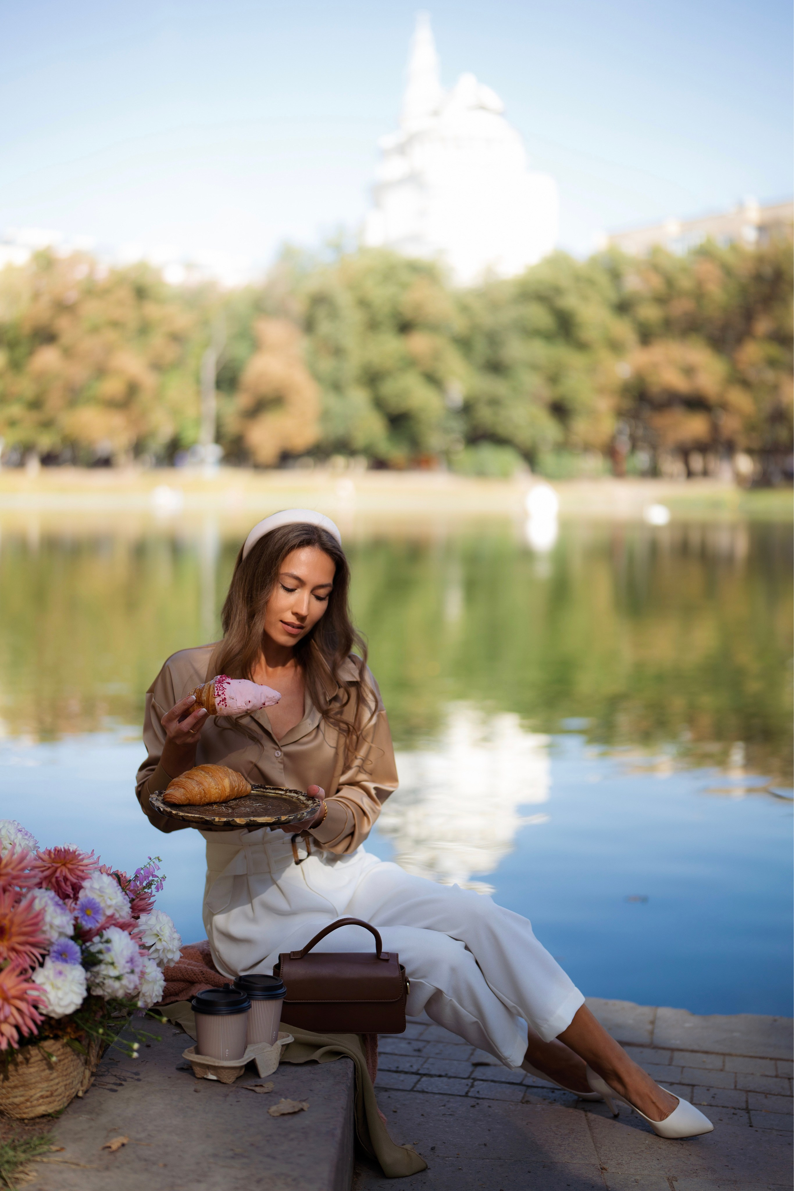 Девушка с цветами. Ваш фотограф Tetiana Kolos, найду самый удачный ракурс и словлю момент