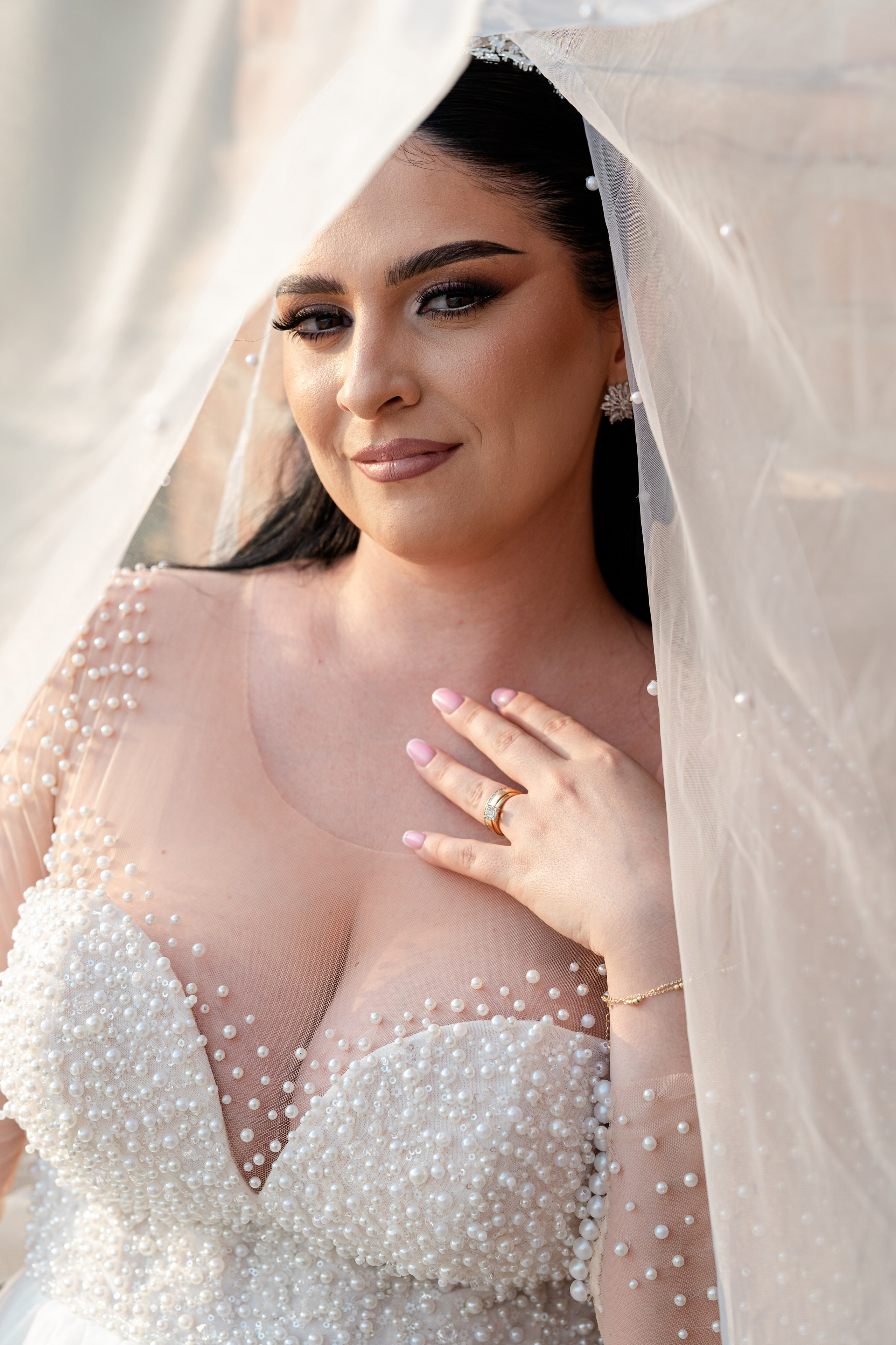 Nuntă - Gabriela și Alexandru. ALB — Alexandru-Laurențiu Bîrsan | Fotograf în București