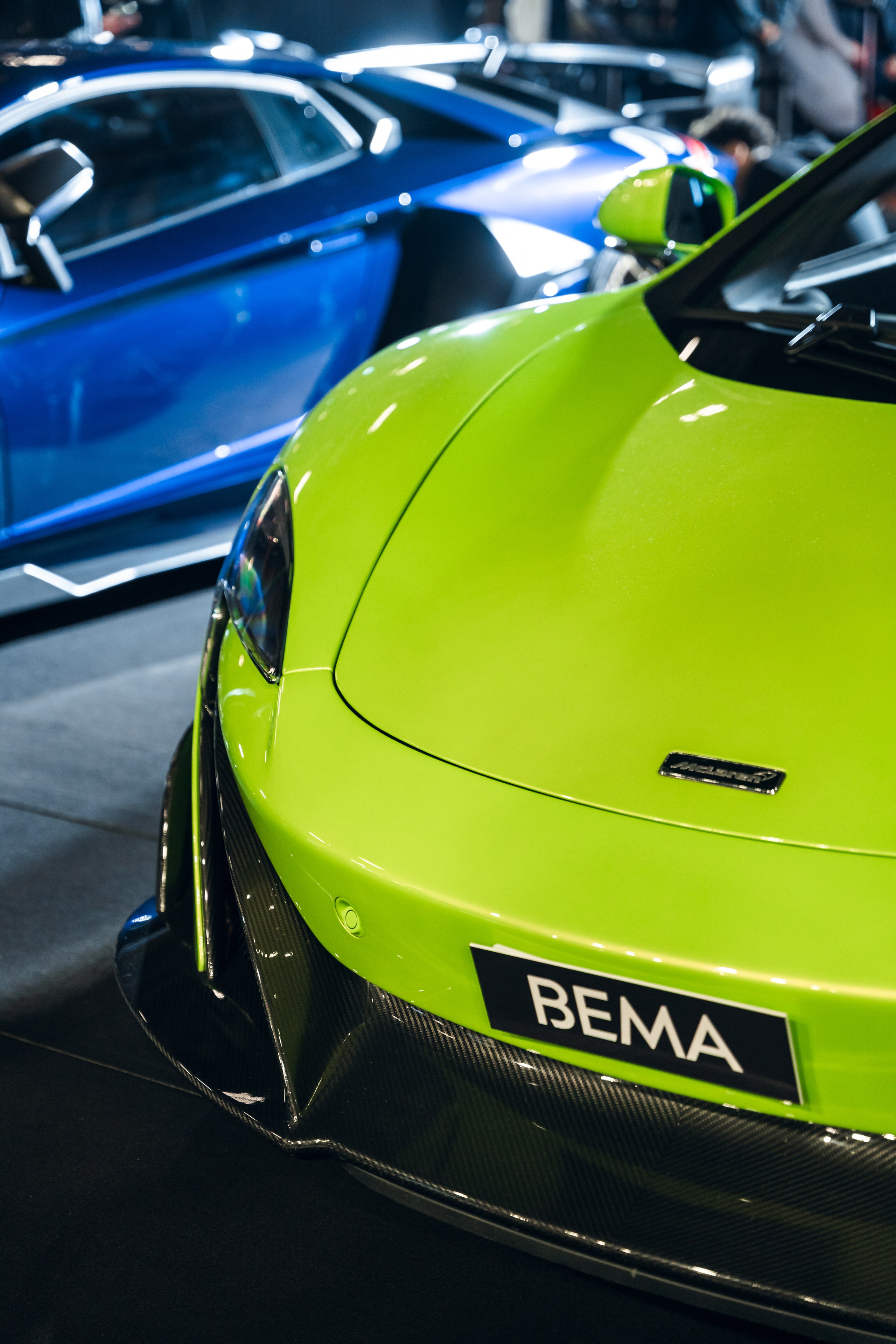 Retromobile 2026. Photographe de voitures à Paris — Vitalii Motruk