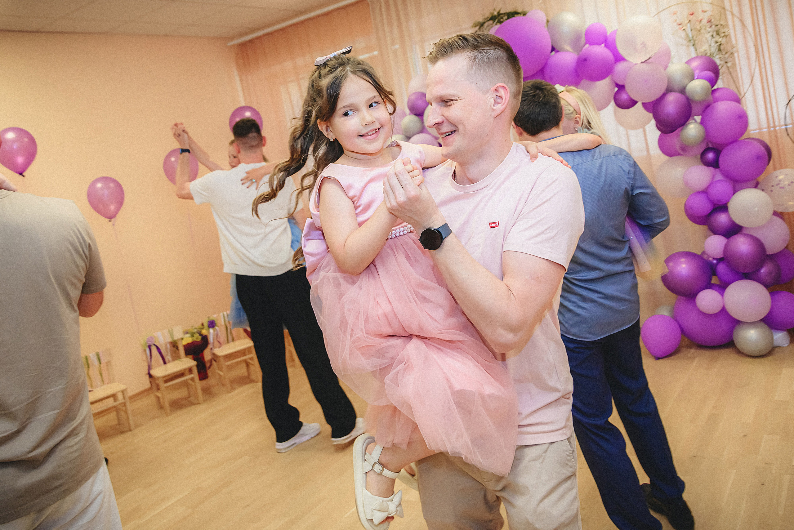 Bērnudārza «Laimiņa» Izlaidums. Photographer in Riga. Family, private and commercial photogrpahy