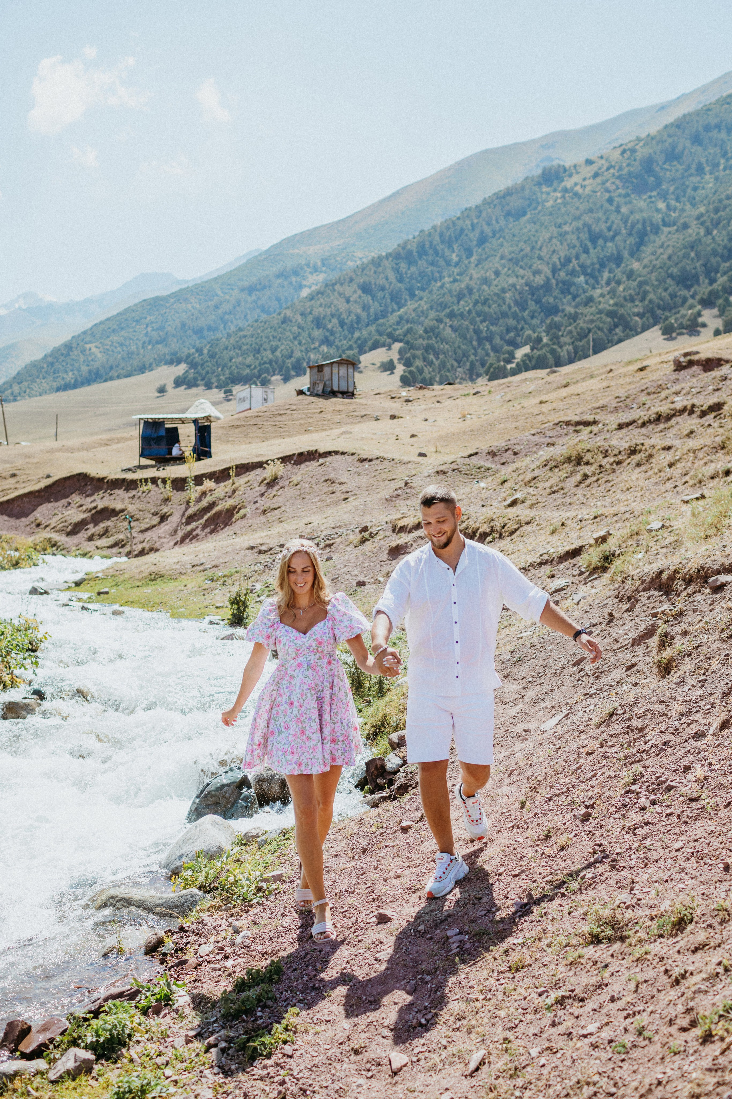 Фотосессия в свадебном путешествии. Фотограф в Бишкеке Оксана Шувалова