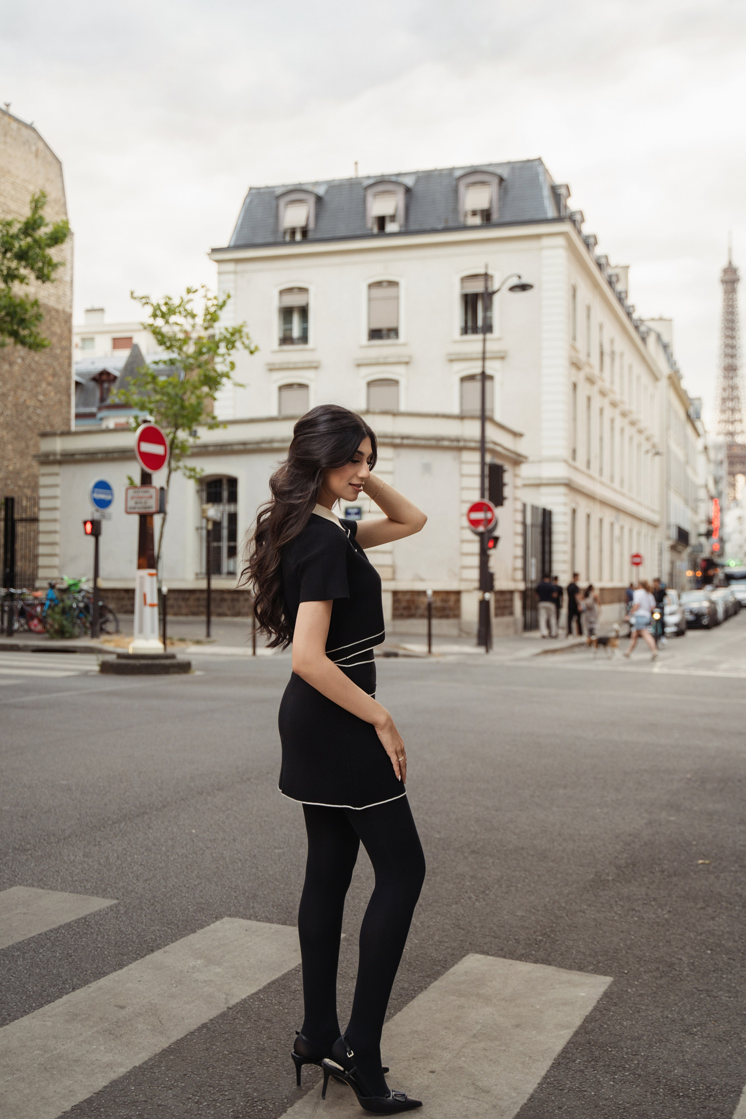 Naila (4 hours). Photographer in Paris|Solo and groups, portraits & content, couples photo-shoot in Paris at the best locations