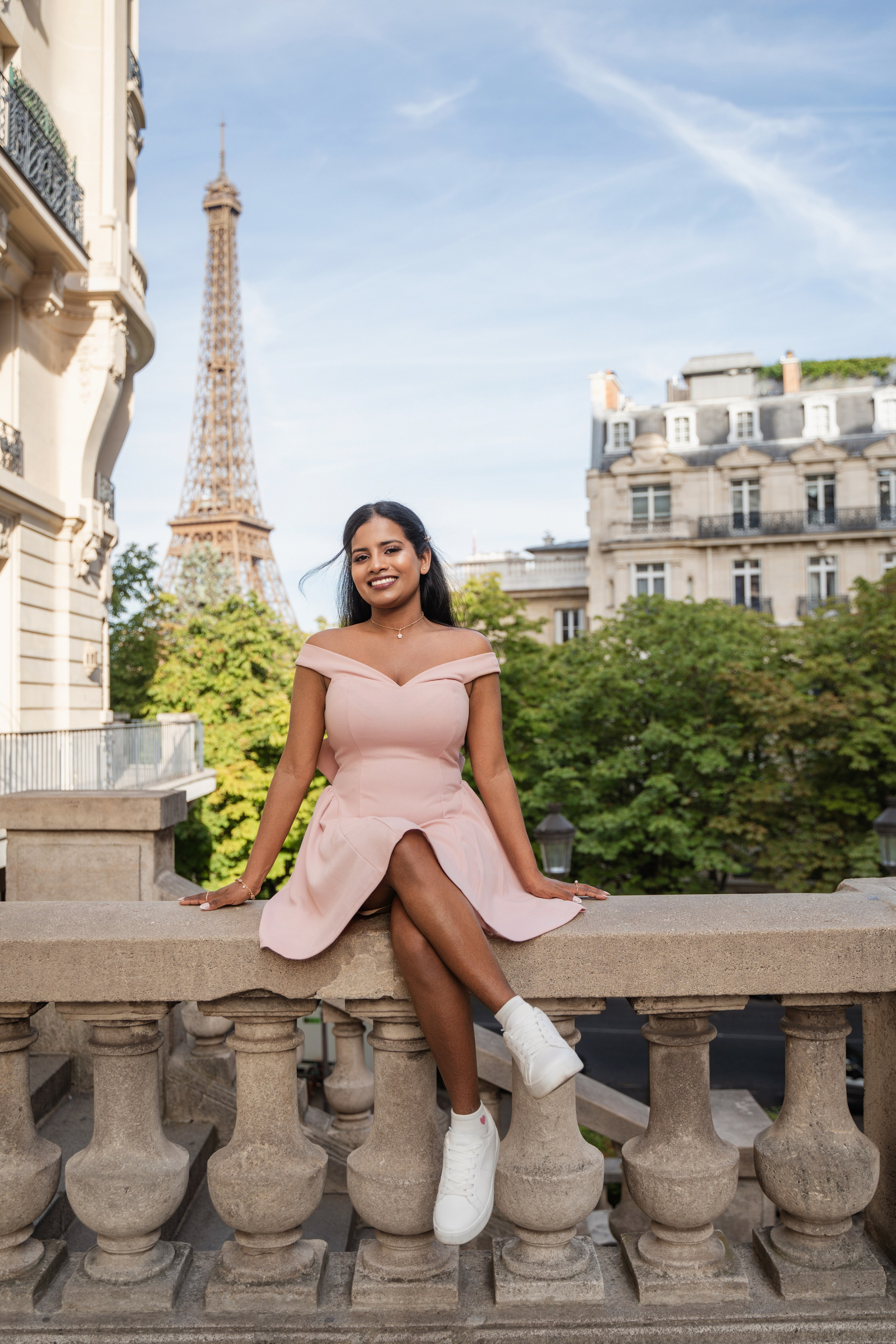 Richa (1 hour). Photographer in Paris|Solo and groups, portraits & content, couples photo-shoot in Paris at the best locations