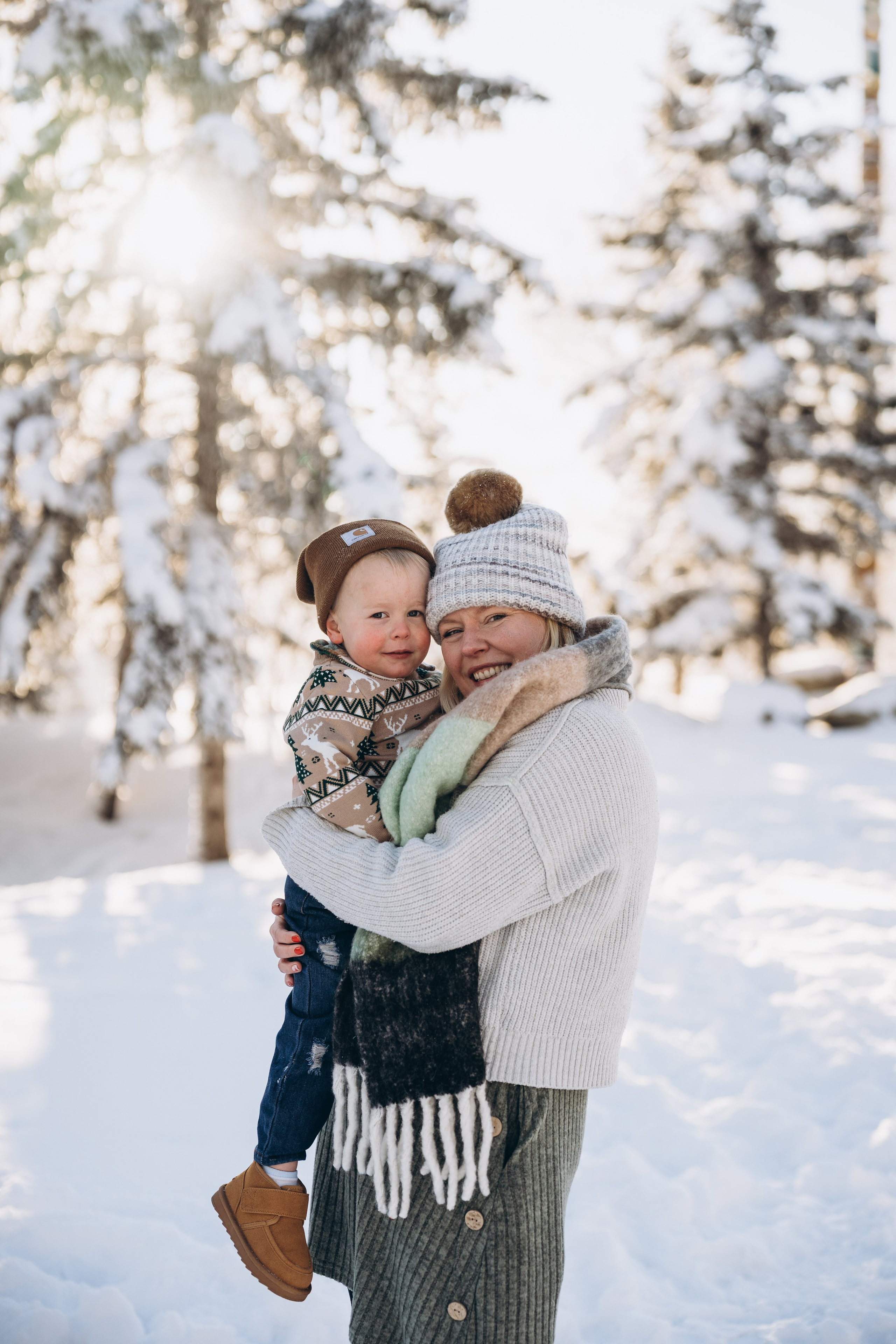 Katie & fam. Calgary Wedding & Lifestyle Photographer — Yevhen Polishchuk