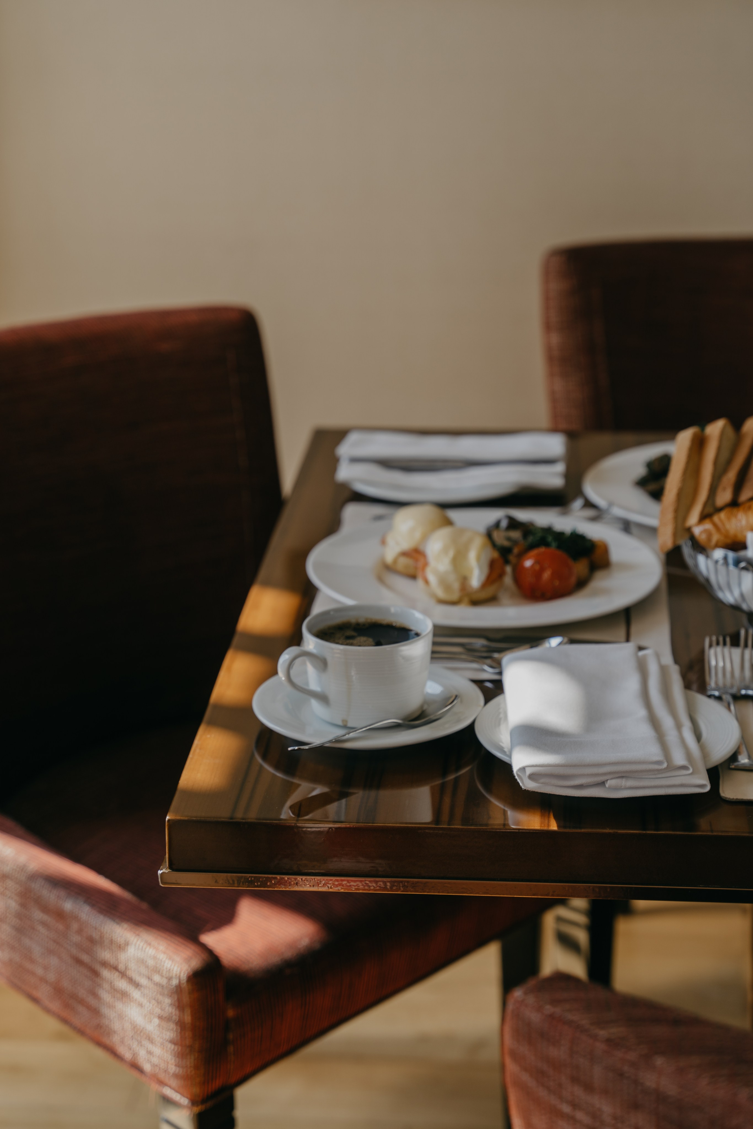 Four Seasons, Abu Dhabi / UAE. Editorial photographer Yuliya Drazdovich