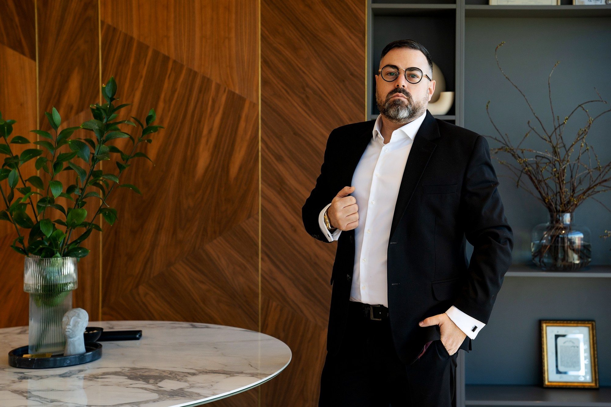 Portrete Corporate Profesionale | Business & LinkedIn. Fotograf Corporate Business