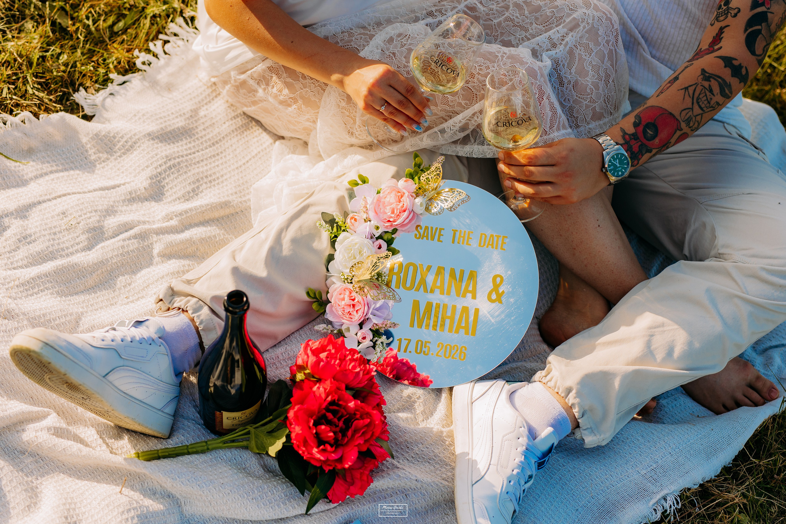 Save the Date-Roxana & Mihai. Acasa