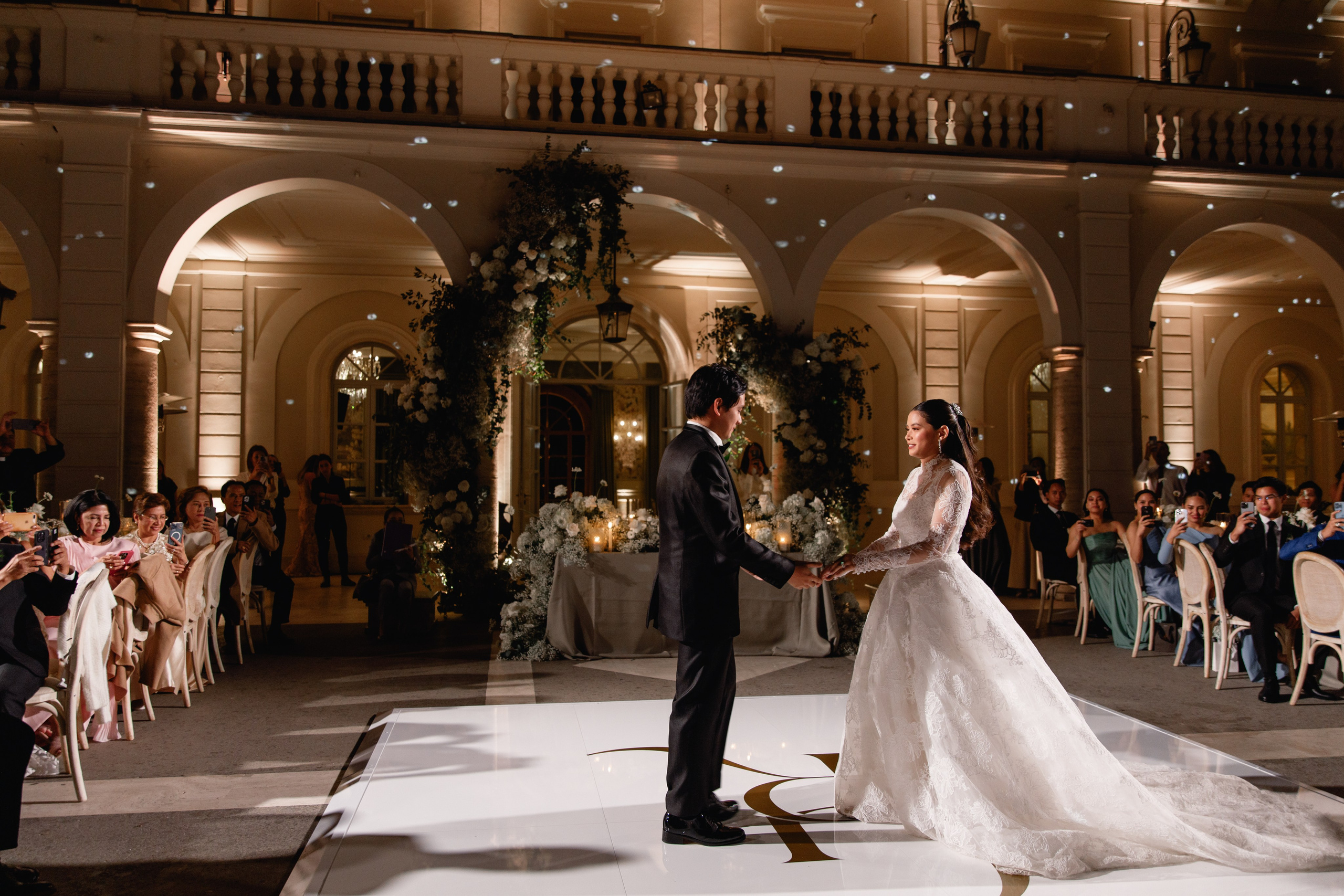 Wedding photographer Italy Rome, Tuscany, Lake Como, Sicily, Puglia. Wedding Photographer Rome Tuscany Como Sicily Puglia Amalfy Italy- Oksana Savenchuk