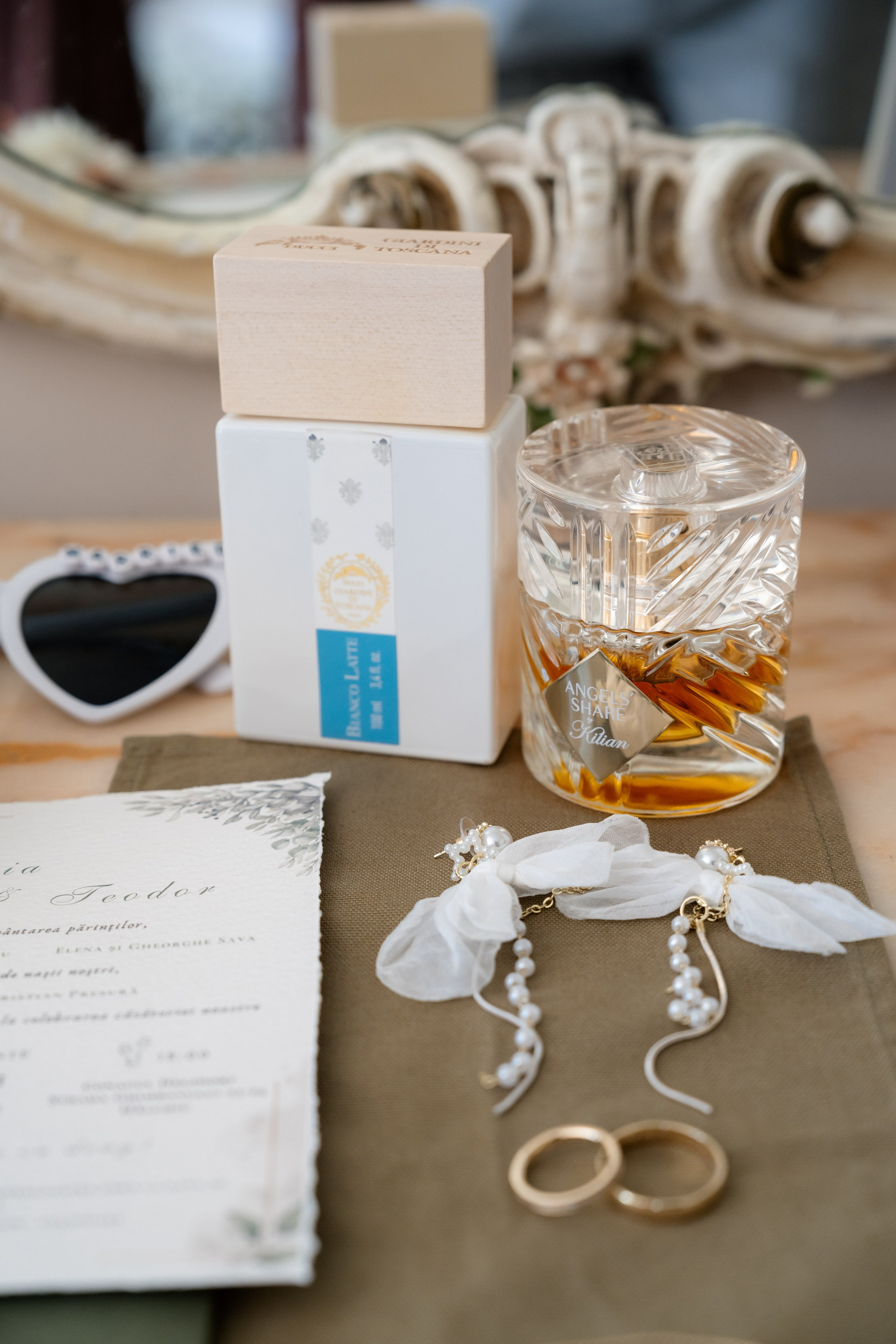 Octavia & Theo. Destination Wedding Photographer Alex Pasarelu