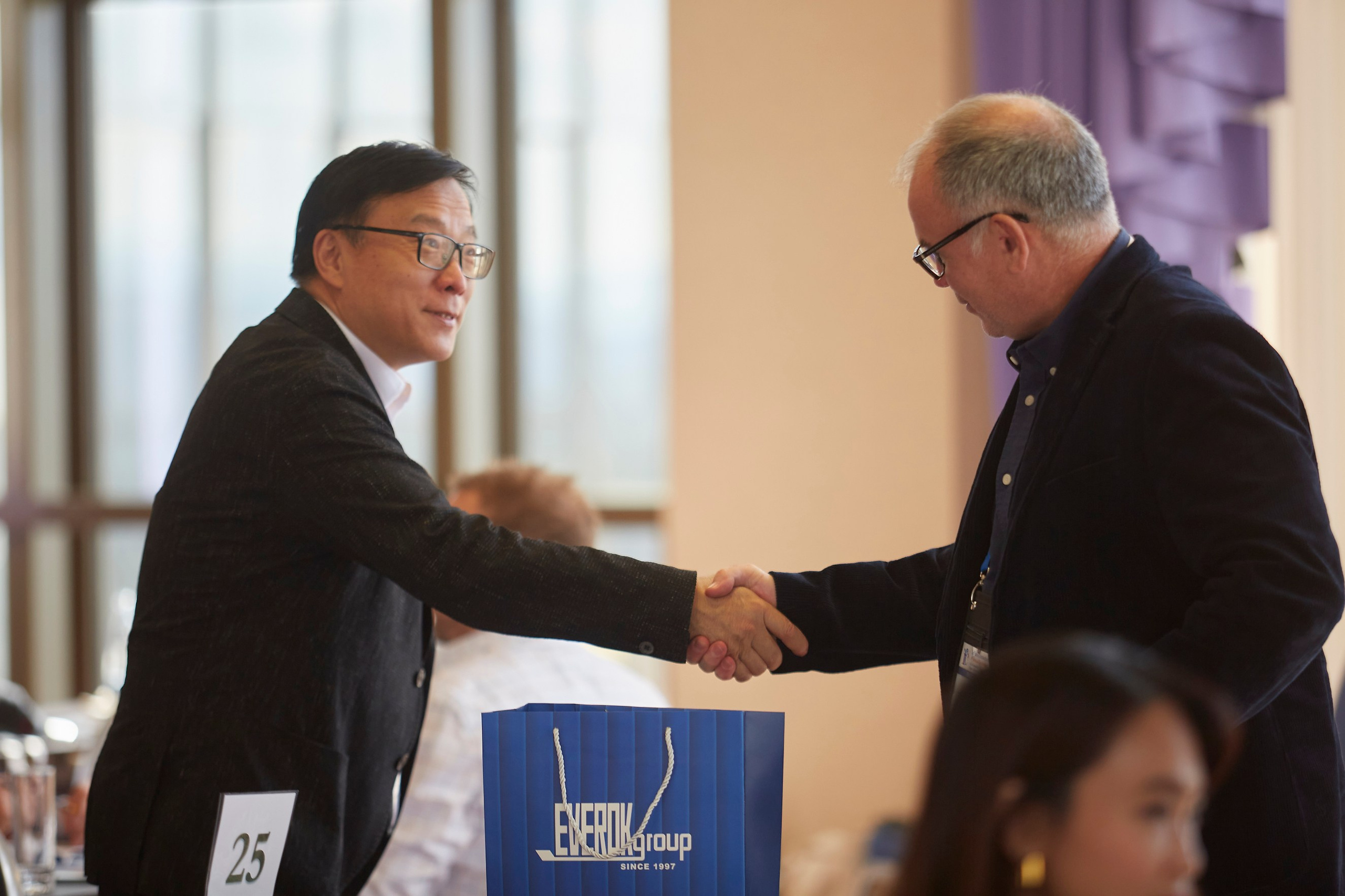 InFinite Connection Prague 2023. Prague MICE, Corporate & Event Photographer | Kurt Vinion Photography